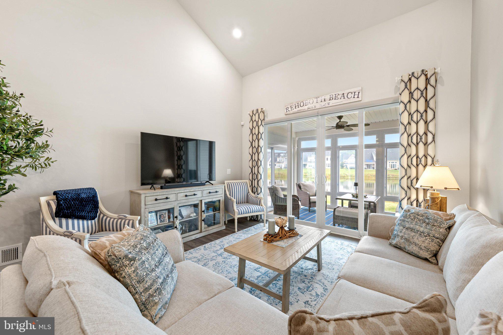 VILLAS AT WALDEN - Residential