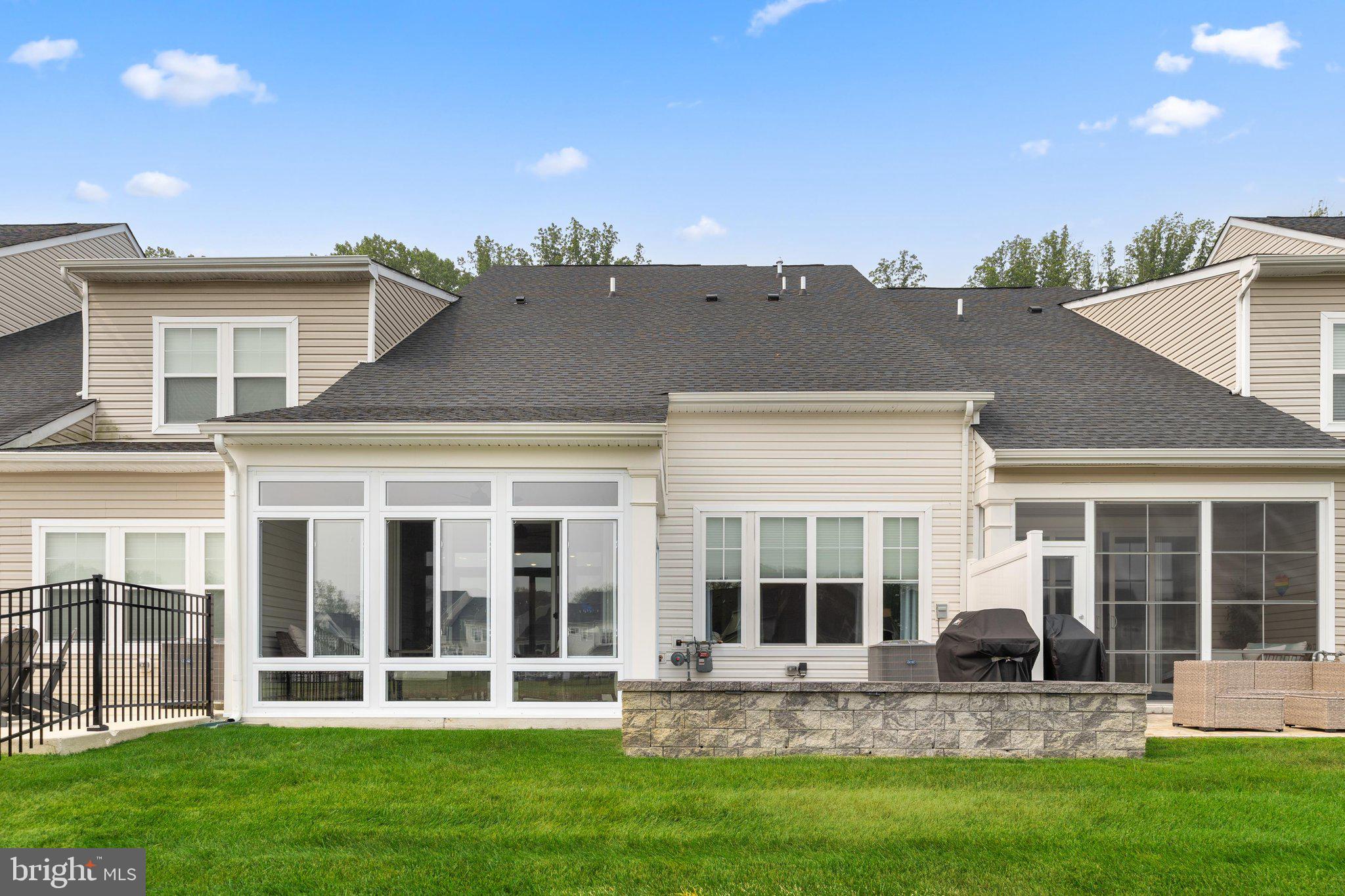 VILLAS AT WALDEN - Residential