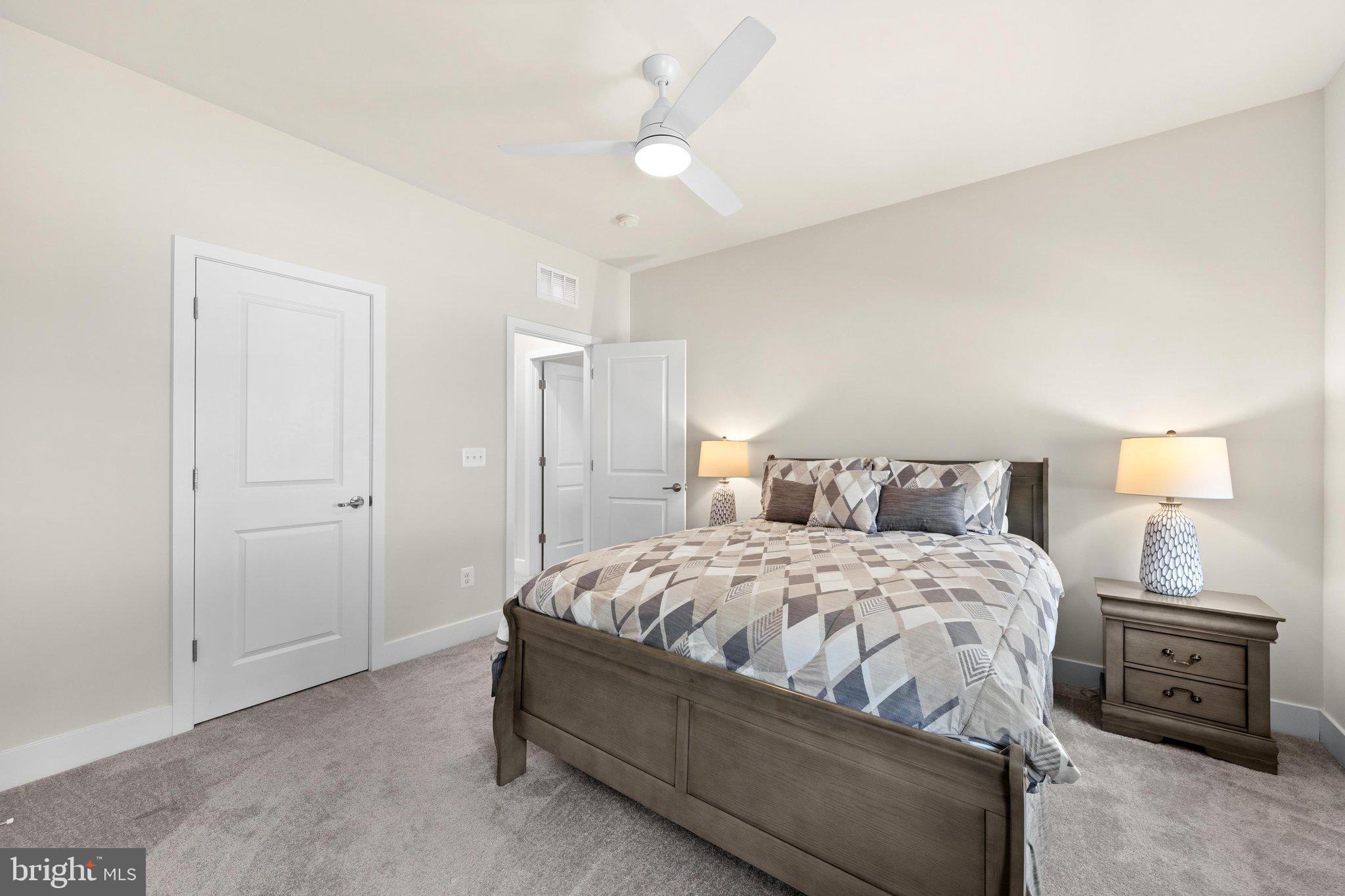 VILLAS AT WALDEN - Residential