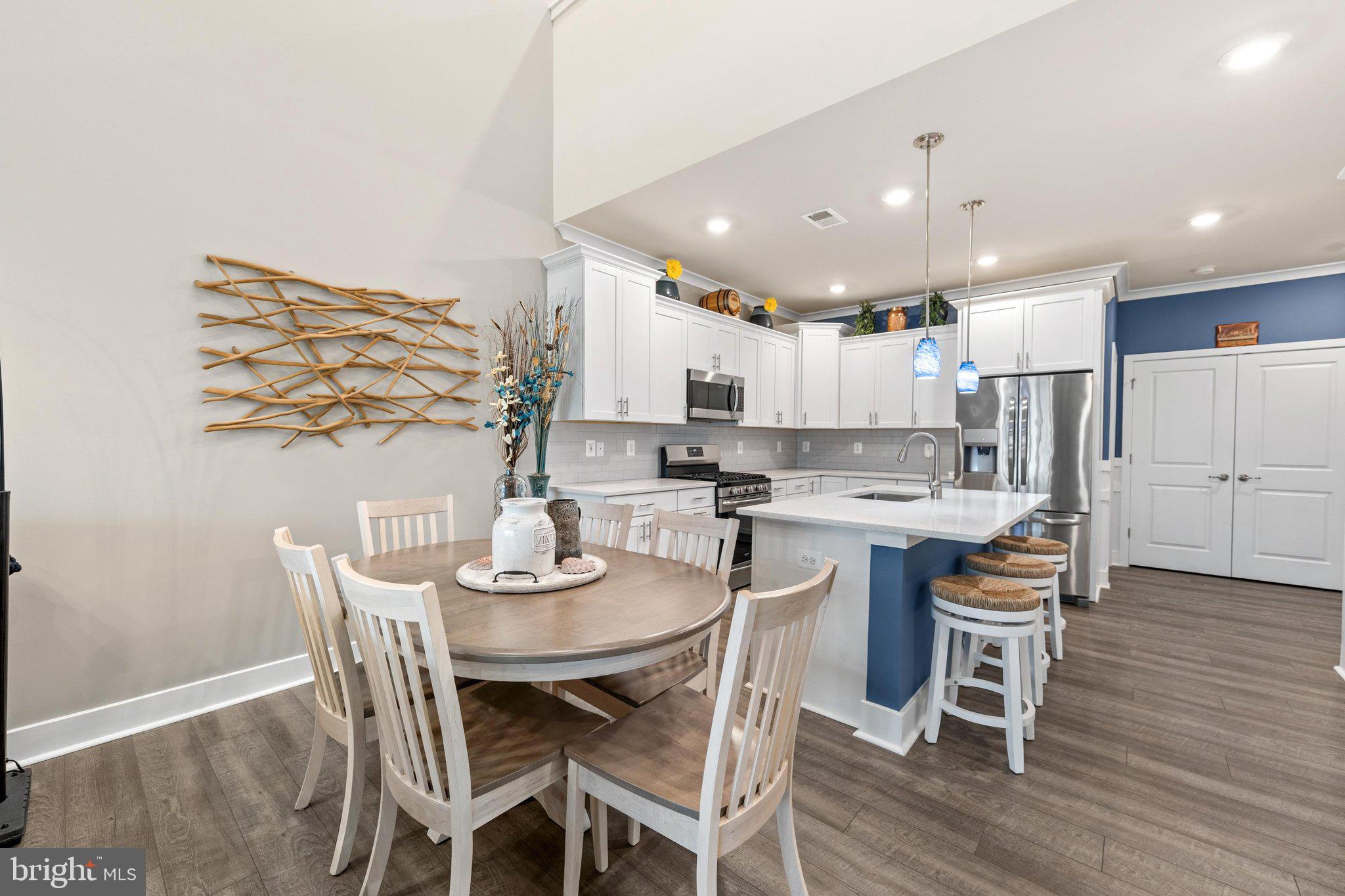 VILLAS AT WALDEN - Residential