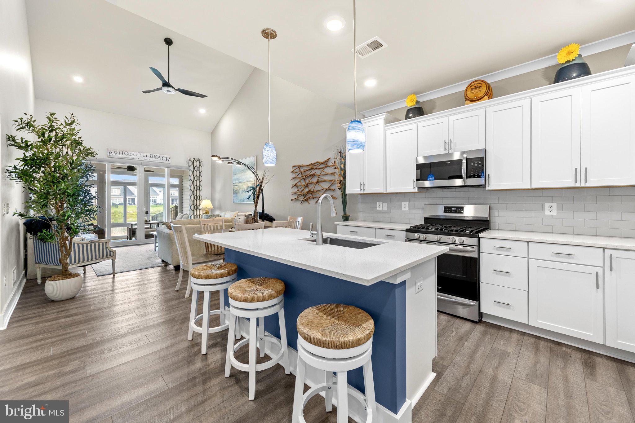 VILLAS AT WALDEN - Residential