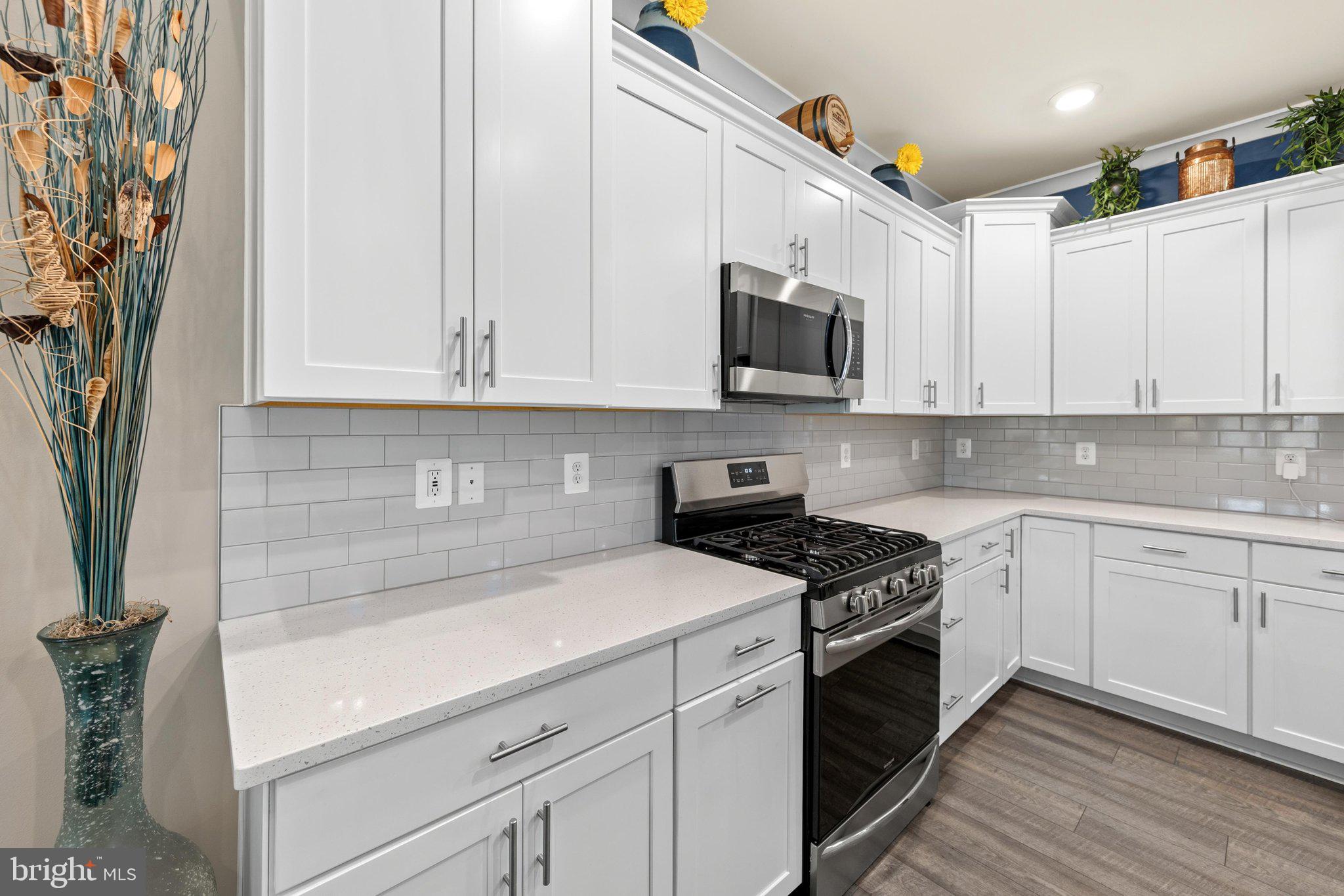 VILLAS AT WALDEN - Residential
