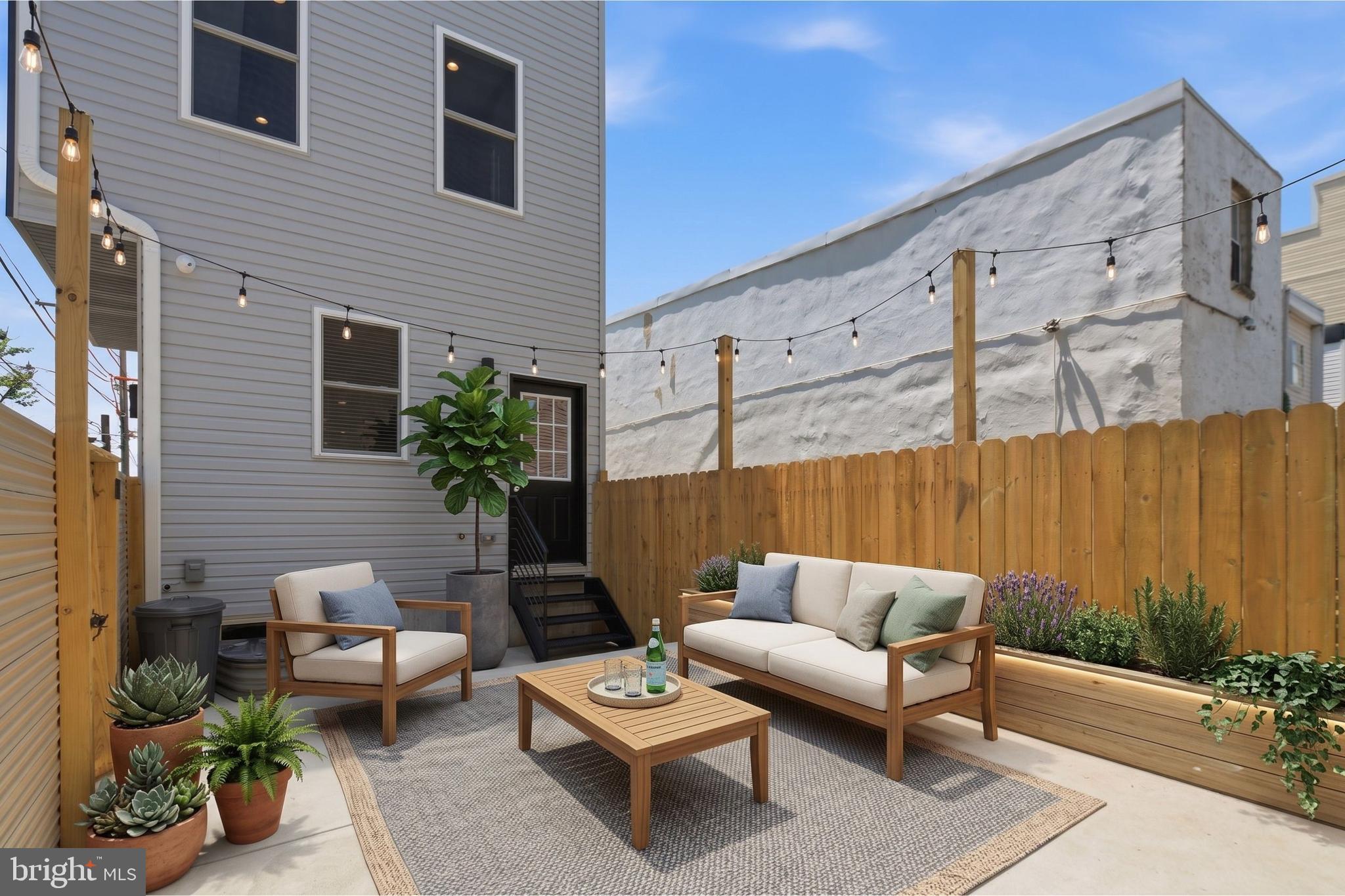 FRANKFORD - Residential