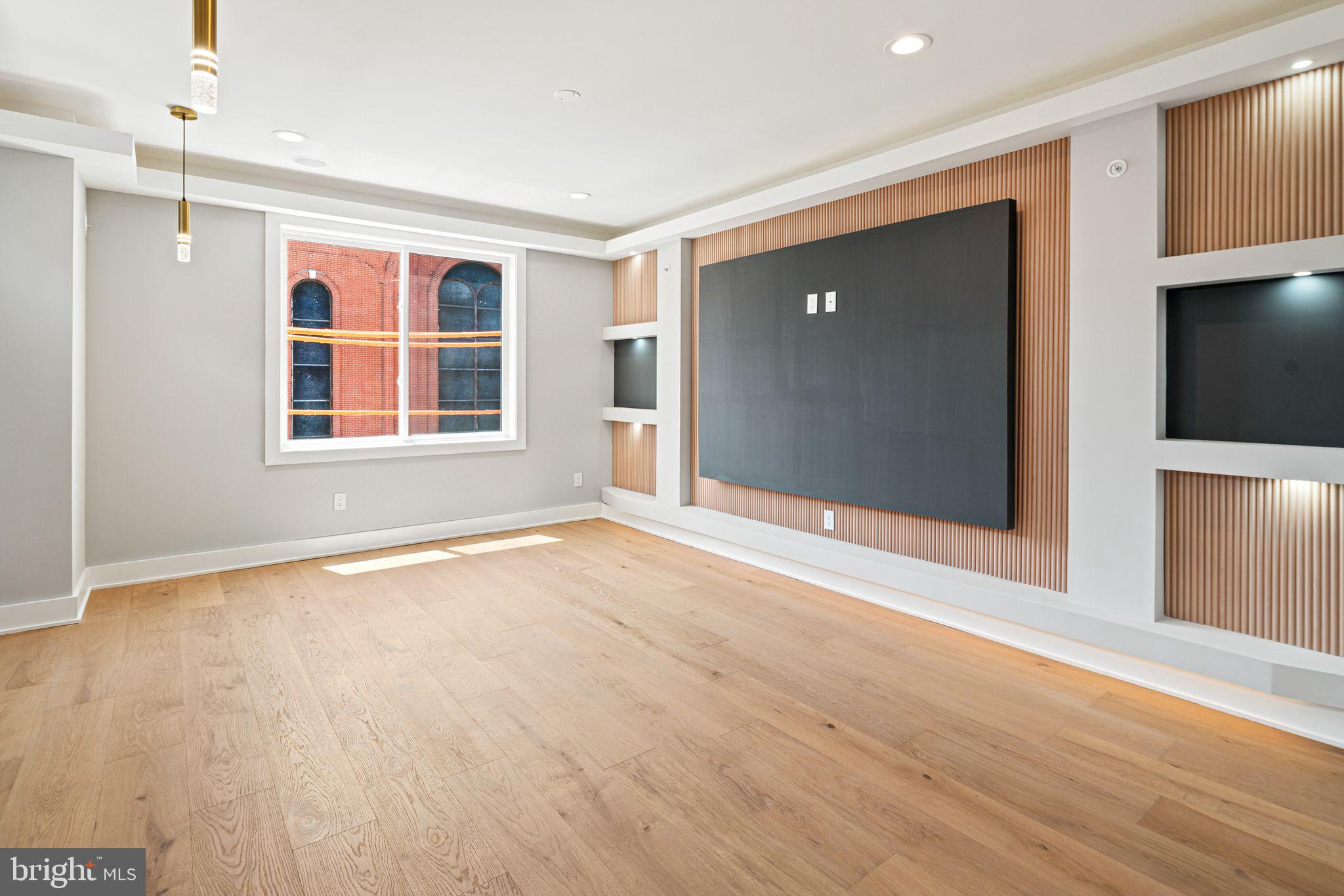 FISHTOWN - Residential