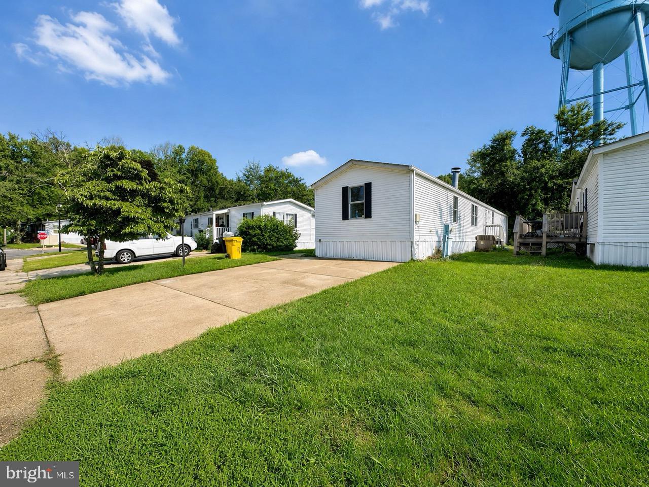 BOONE'S MOBILE ESTATES - Residential