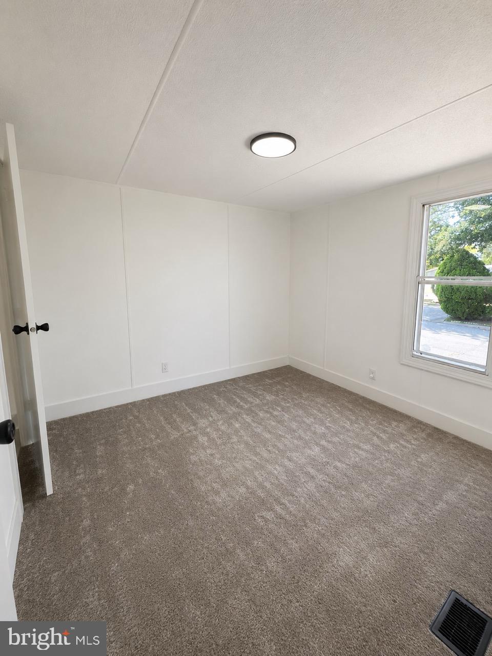BOONE'S MOBILE ESTATES - Residential