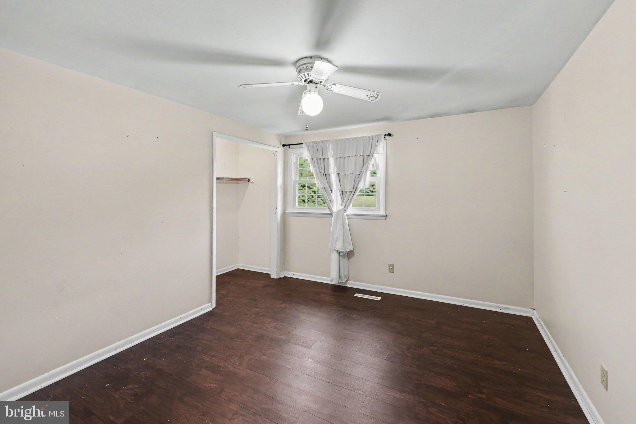 HAMILTON - Residential