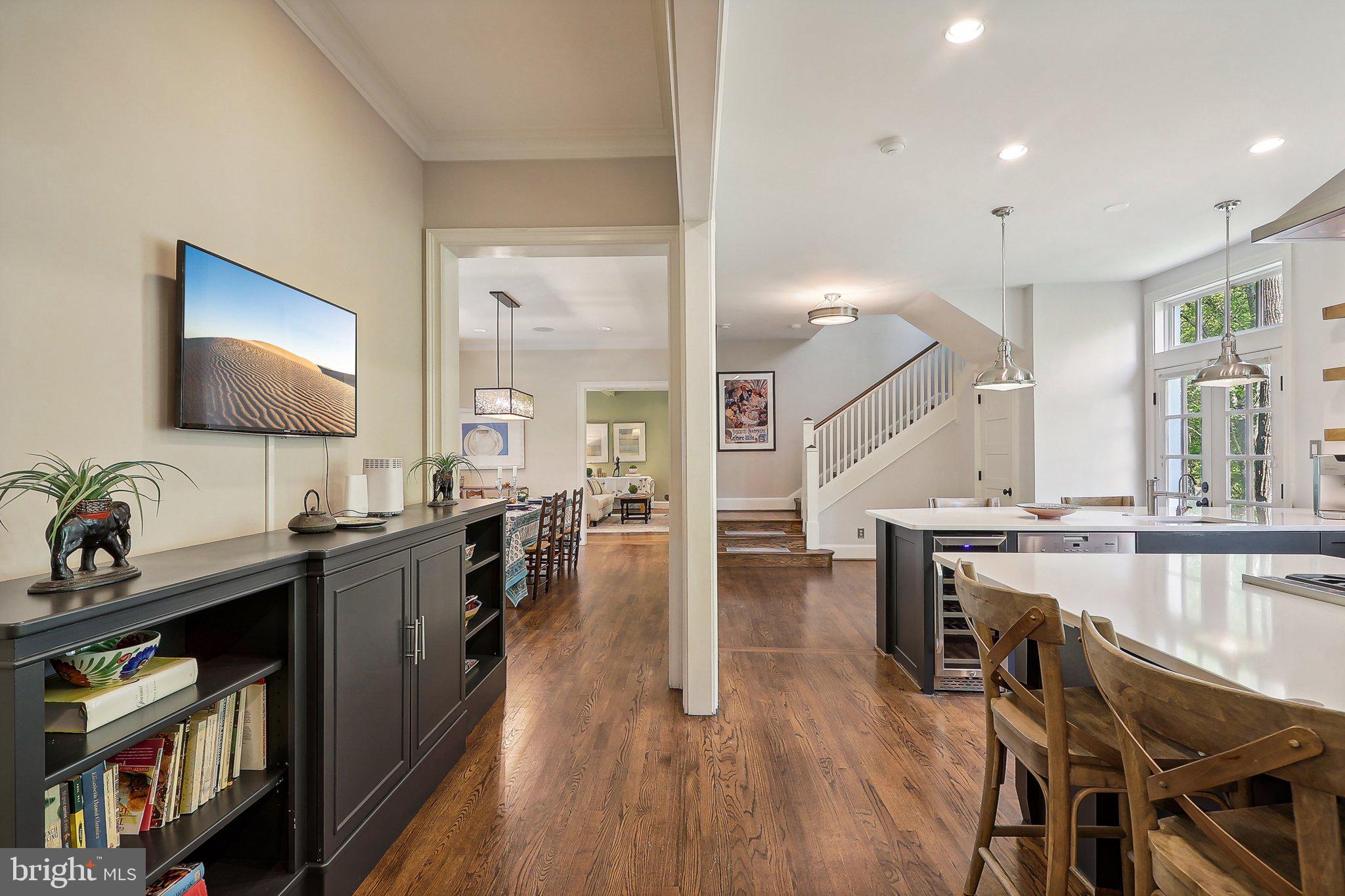 SOMERSET HEIGHTS - Residential