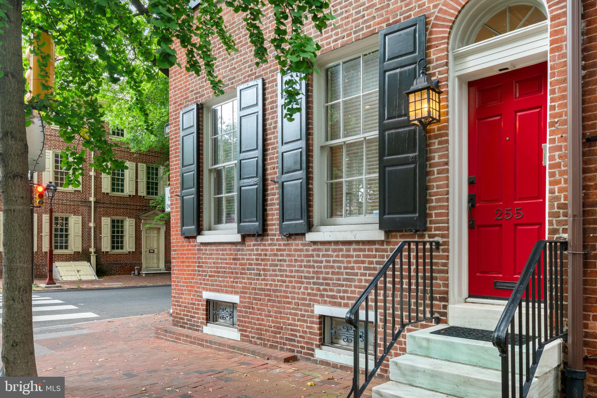 SOCIETY HILL - Residential
