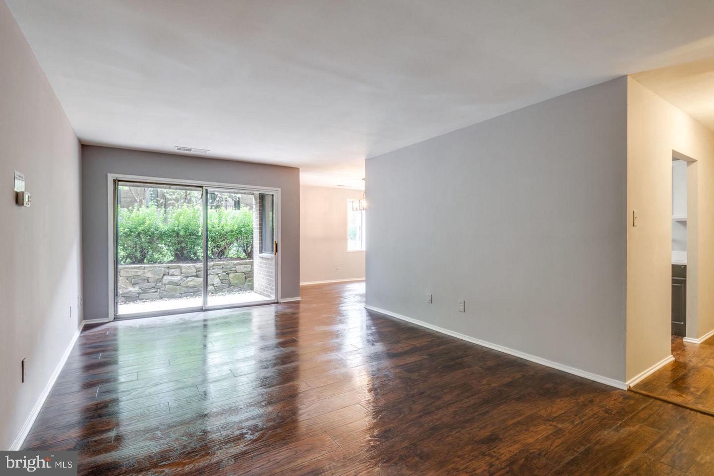 JEFFERSON MEWS - Residential