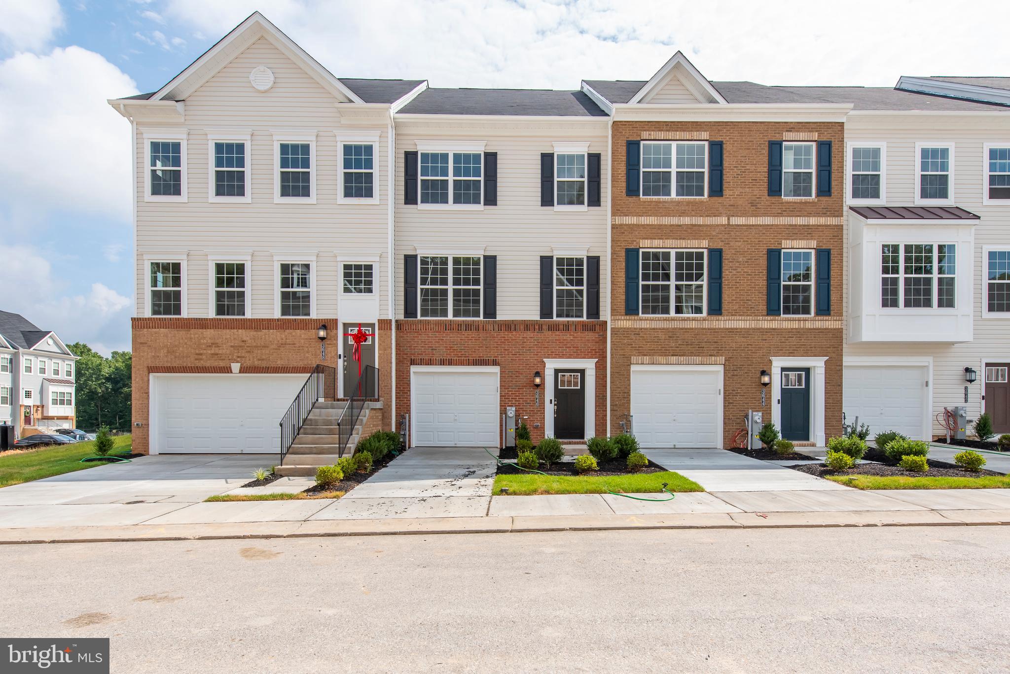 SPRING CREEK - Residential