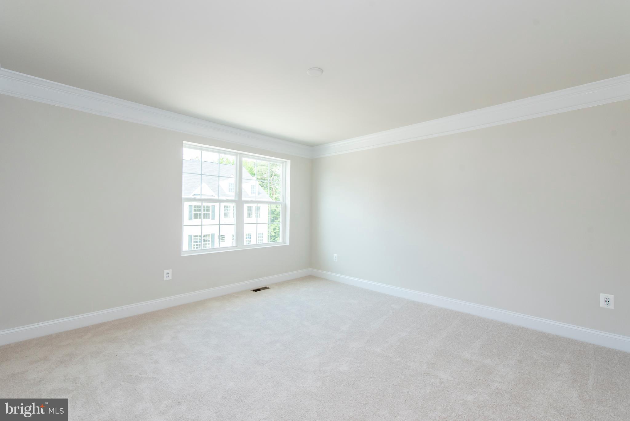 SPRING CREEK - Residential