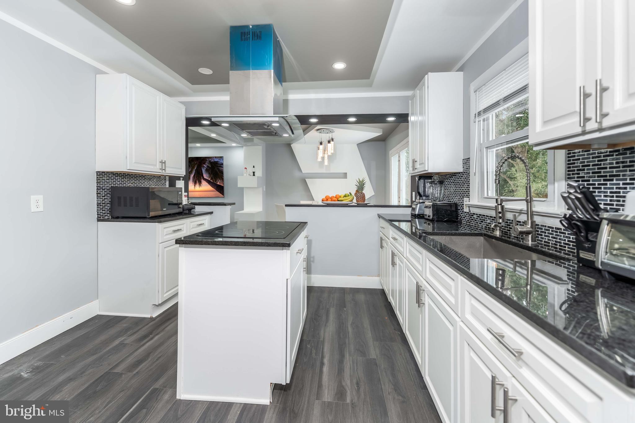 MT ALLEN HEIGHTS - Residential