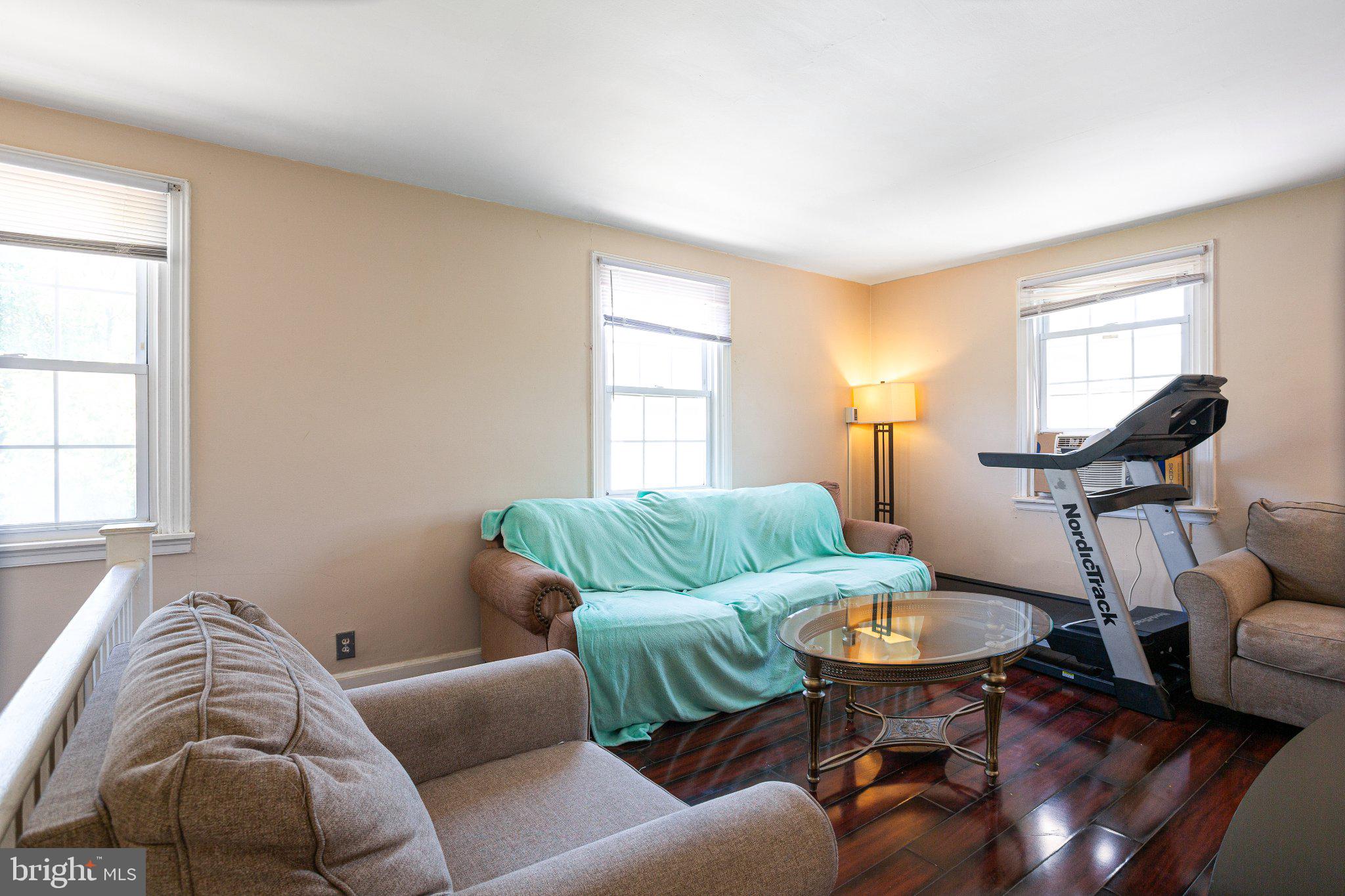 BLUE BELL HILL - Residential Income