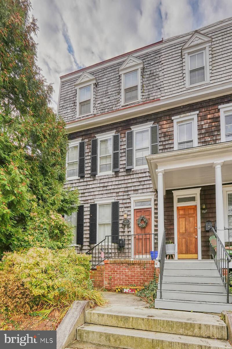 HISTORIC DISTRICT - Residential