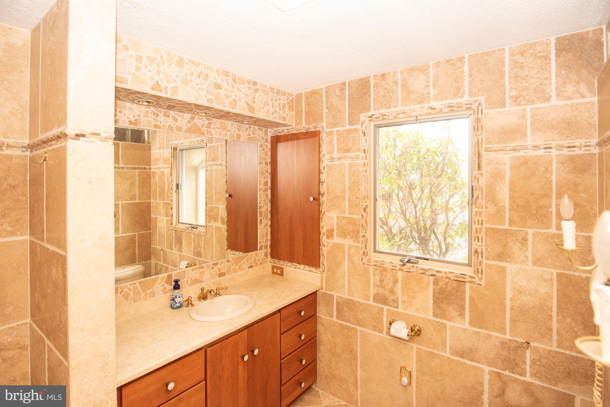NON AVAILABLE - Residential