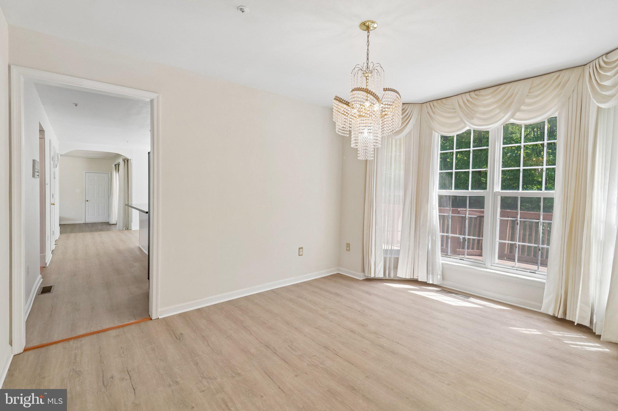 THORNWOOD KNOLL-PLAT 4> - Residential