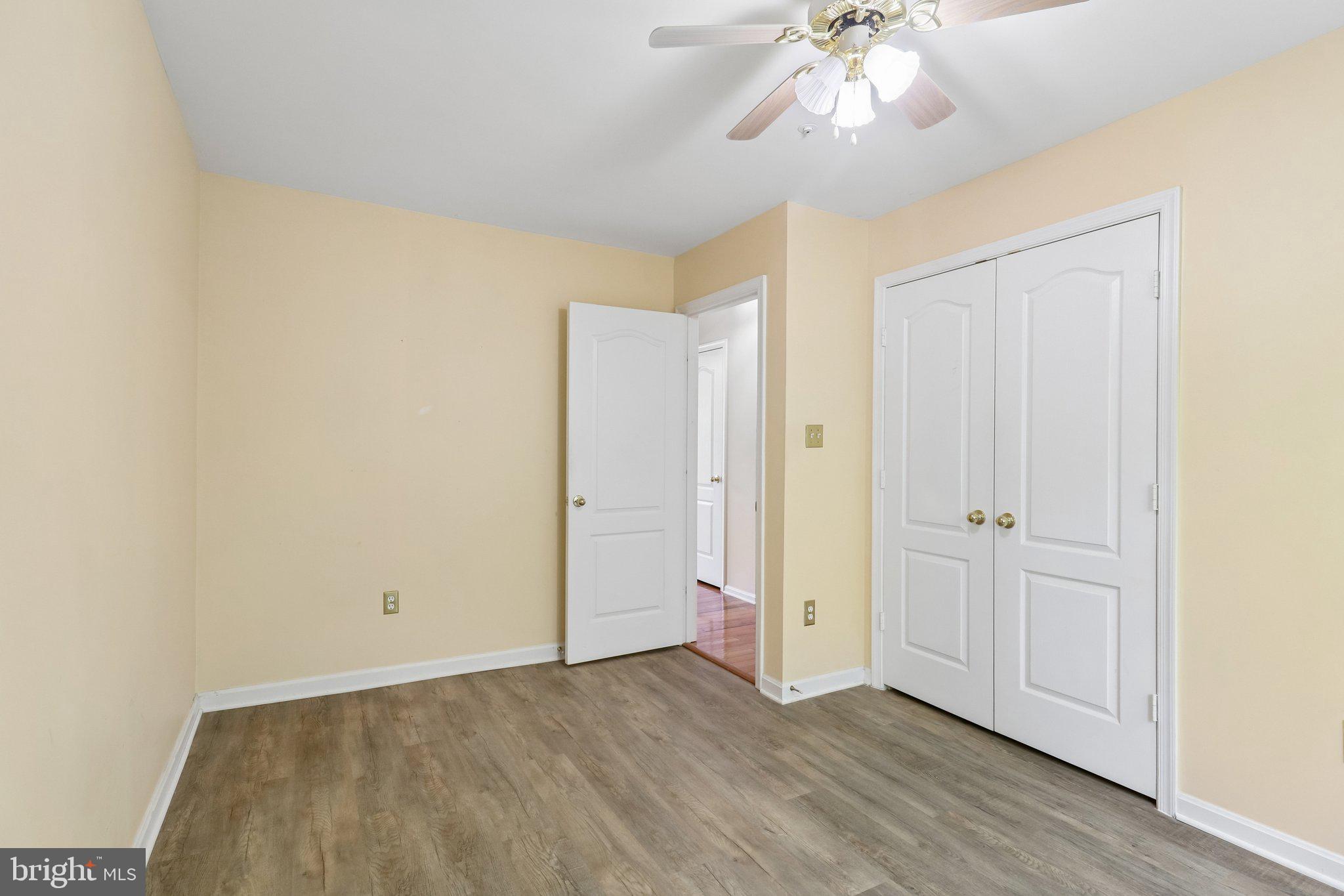 THORNWOOD KNOLL-PLAT 4> - Residential