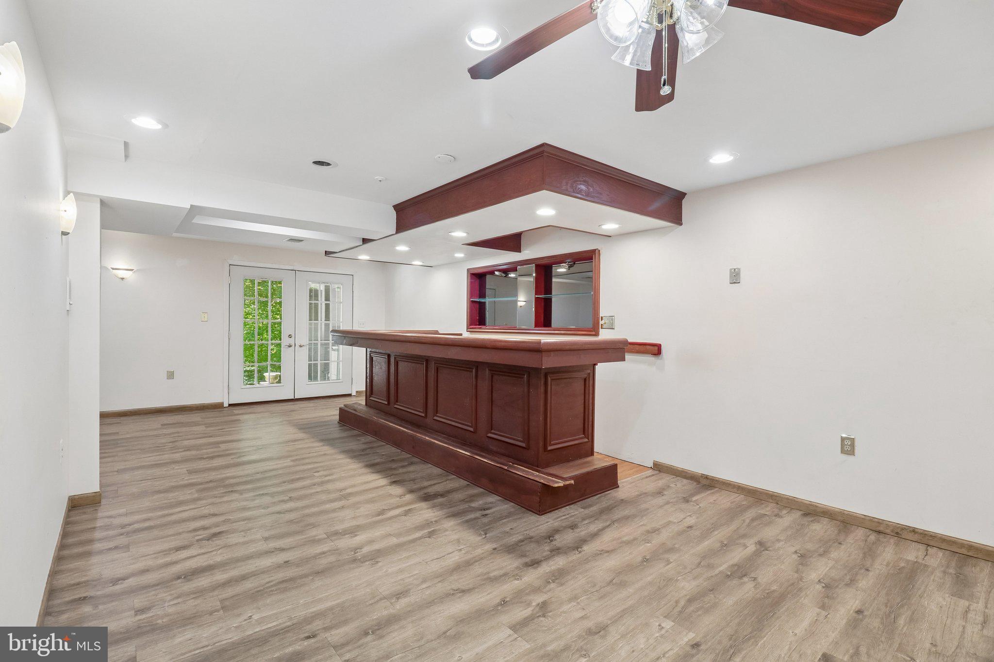 THORNWOOD KNOLL-PLAT 4> - Residential