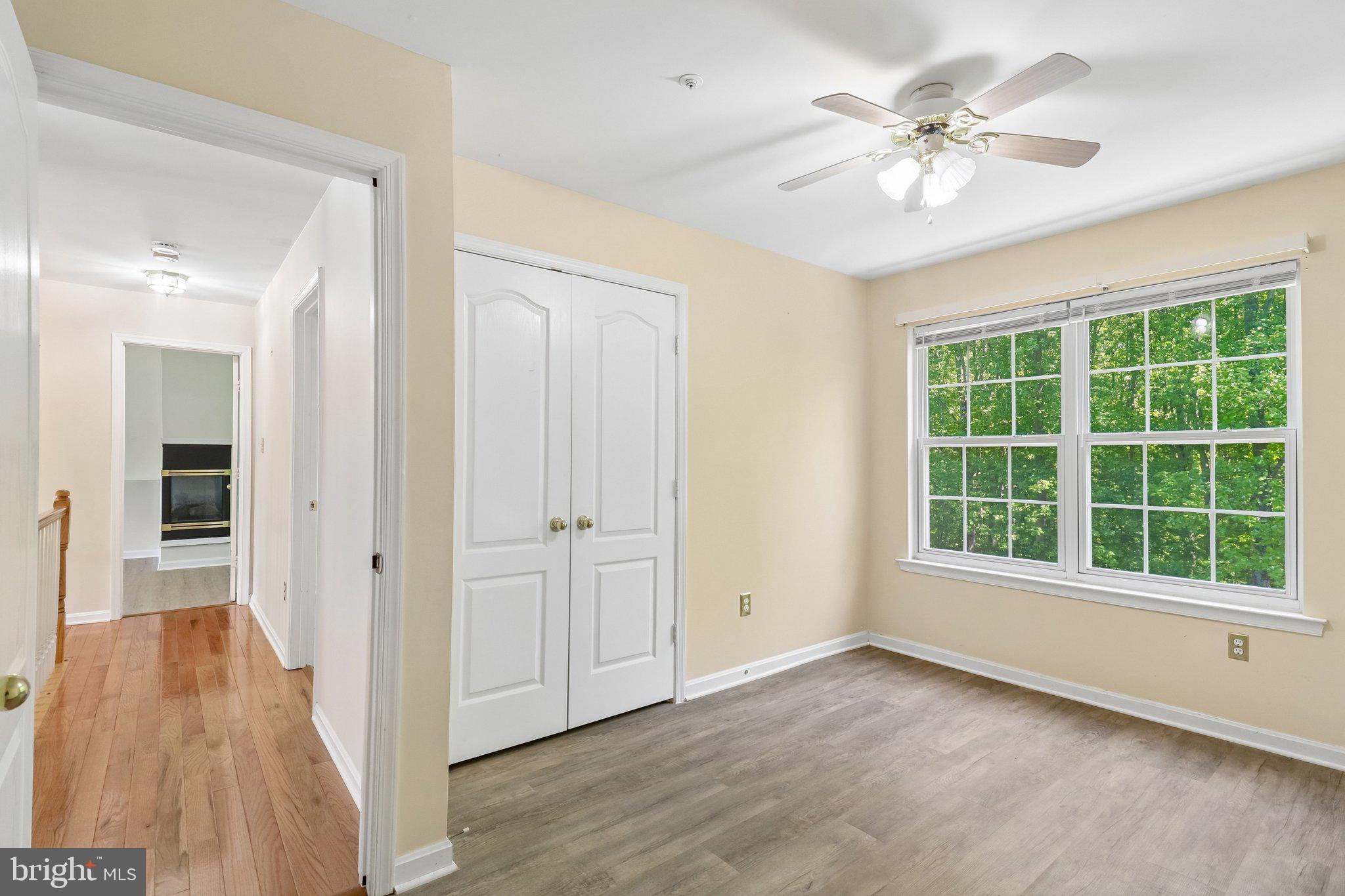 THORNWOOD KNOLL-PLAT 4> - Residential