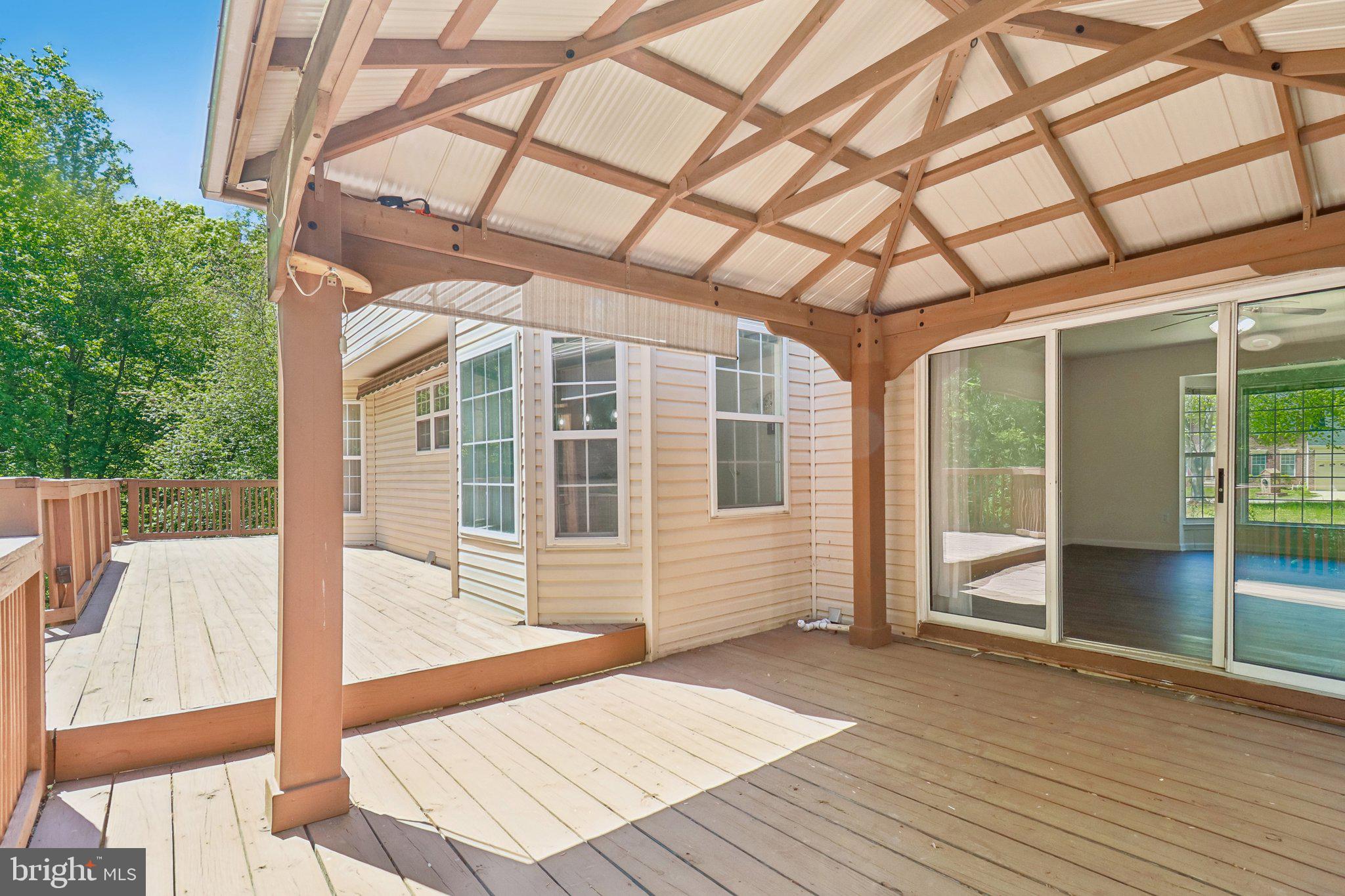 THORNWOOD KNOLL-PLAT 4> - Residential