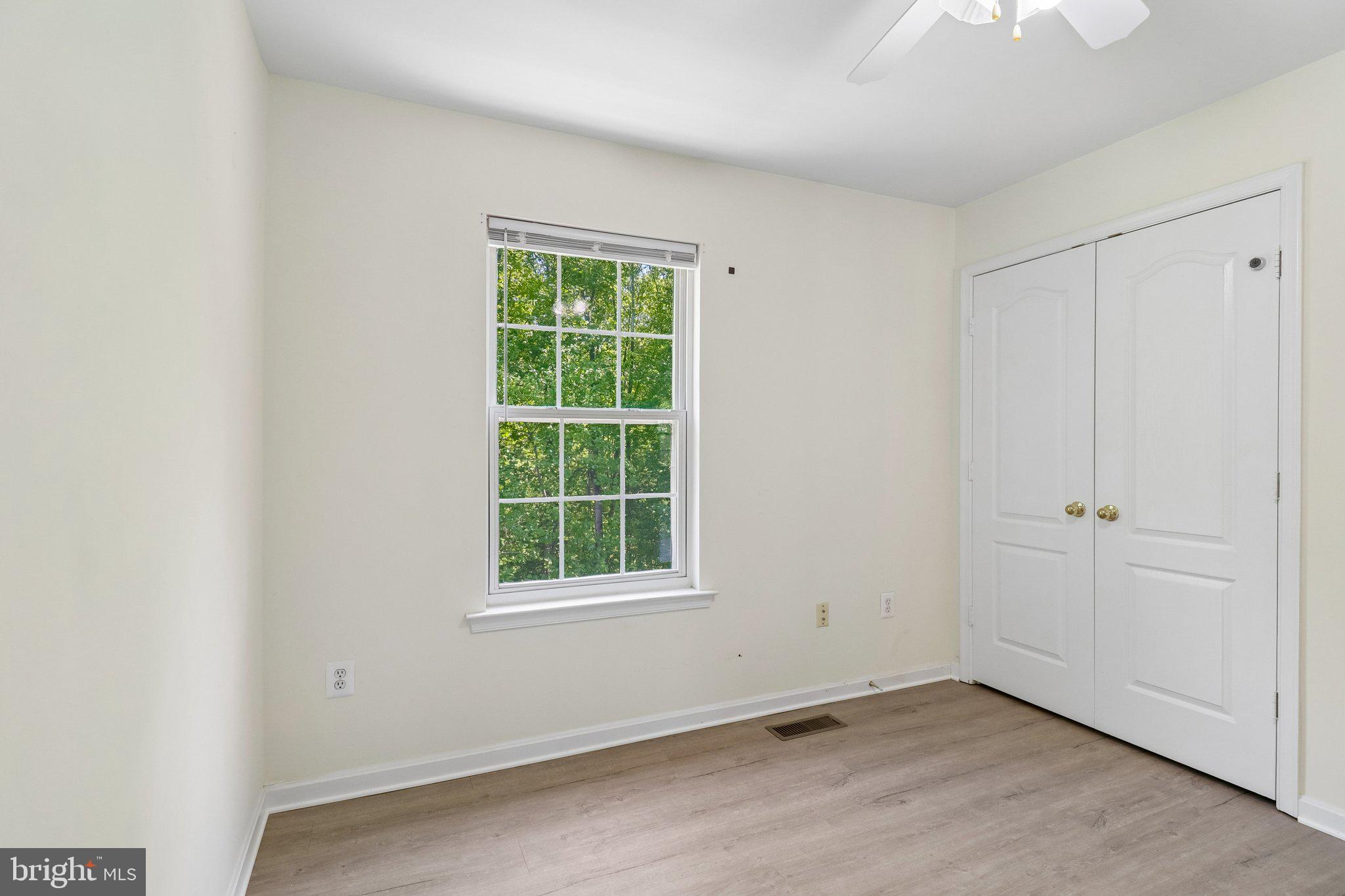 THORNWOOD KNOLL-PLAT 4> - Residential