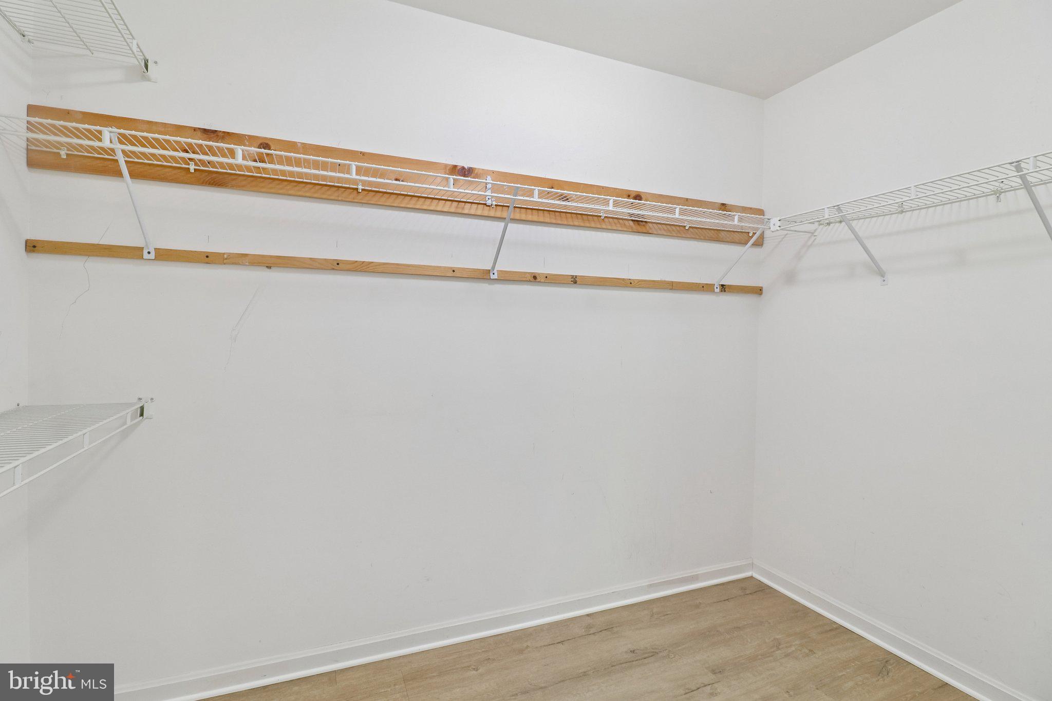 THORNWOOD KNOLL-PLAT 4> - Residential