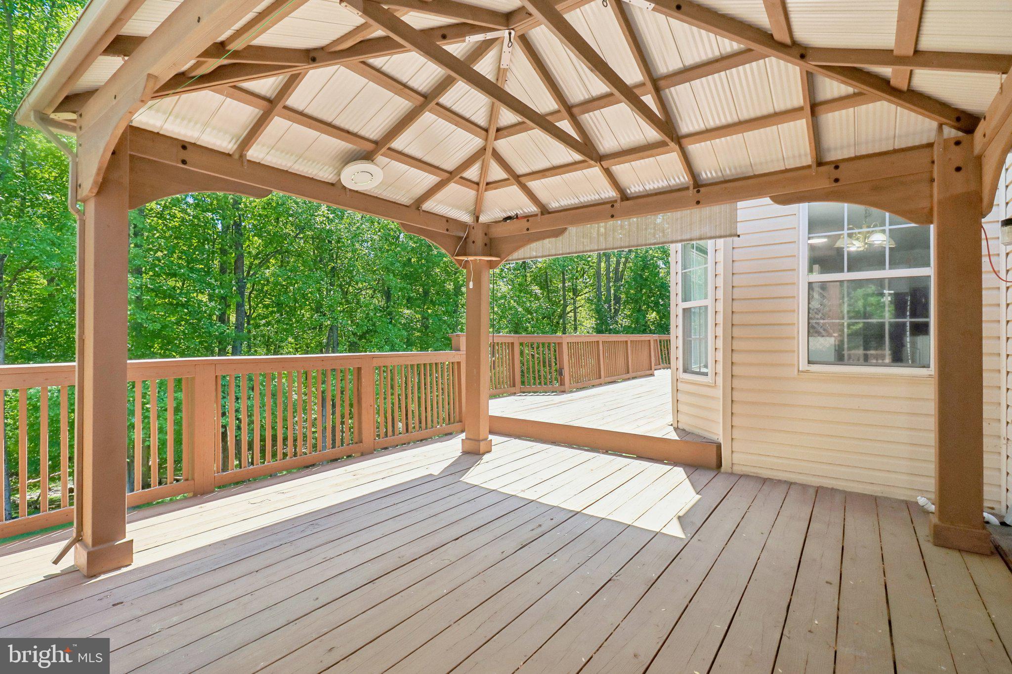 THORNWOOD KNOLL-PLAT 4> - Residential