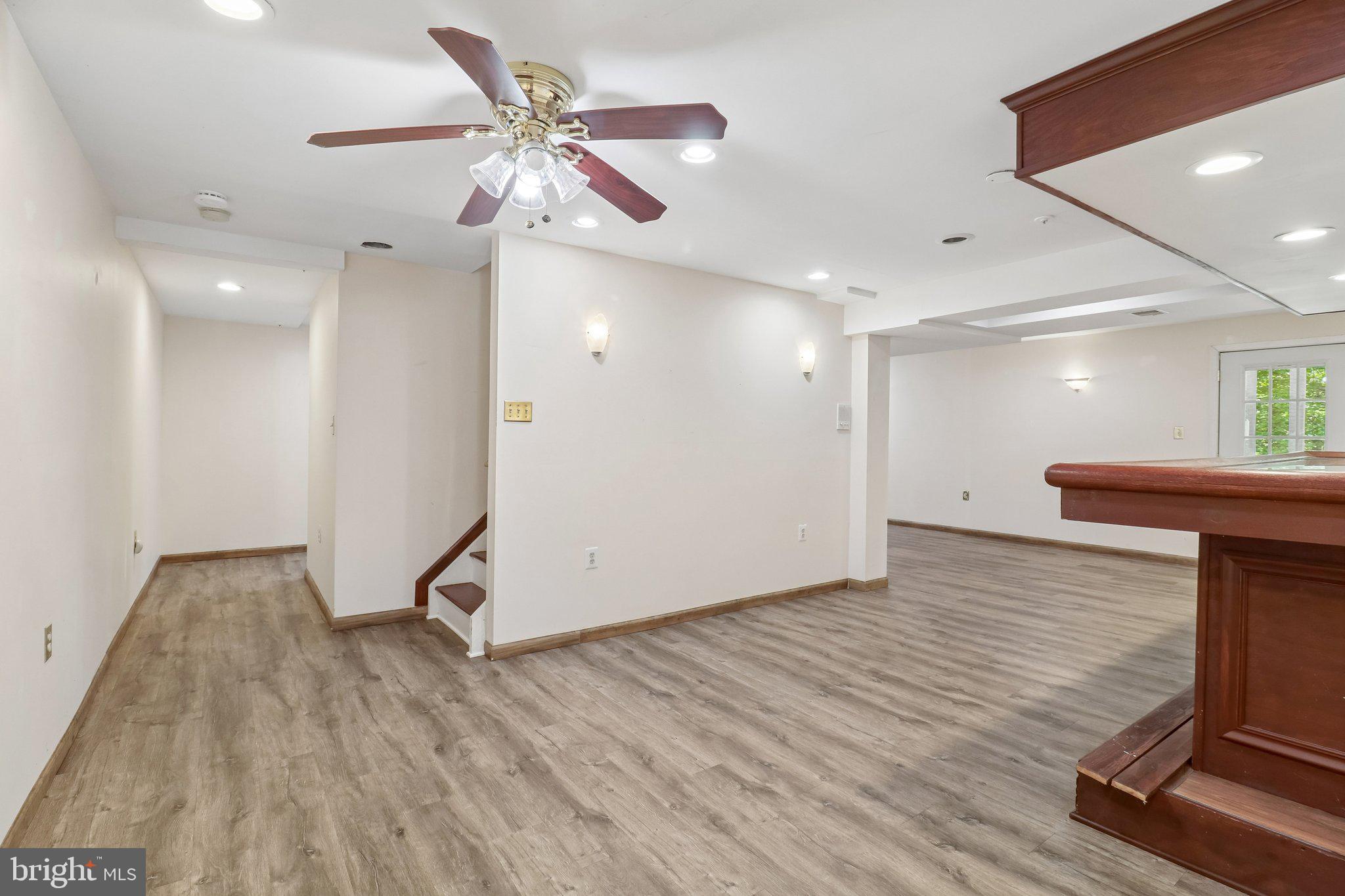 THORNWOOD KNOLL-PLAT 4> - Residential