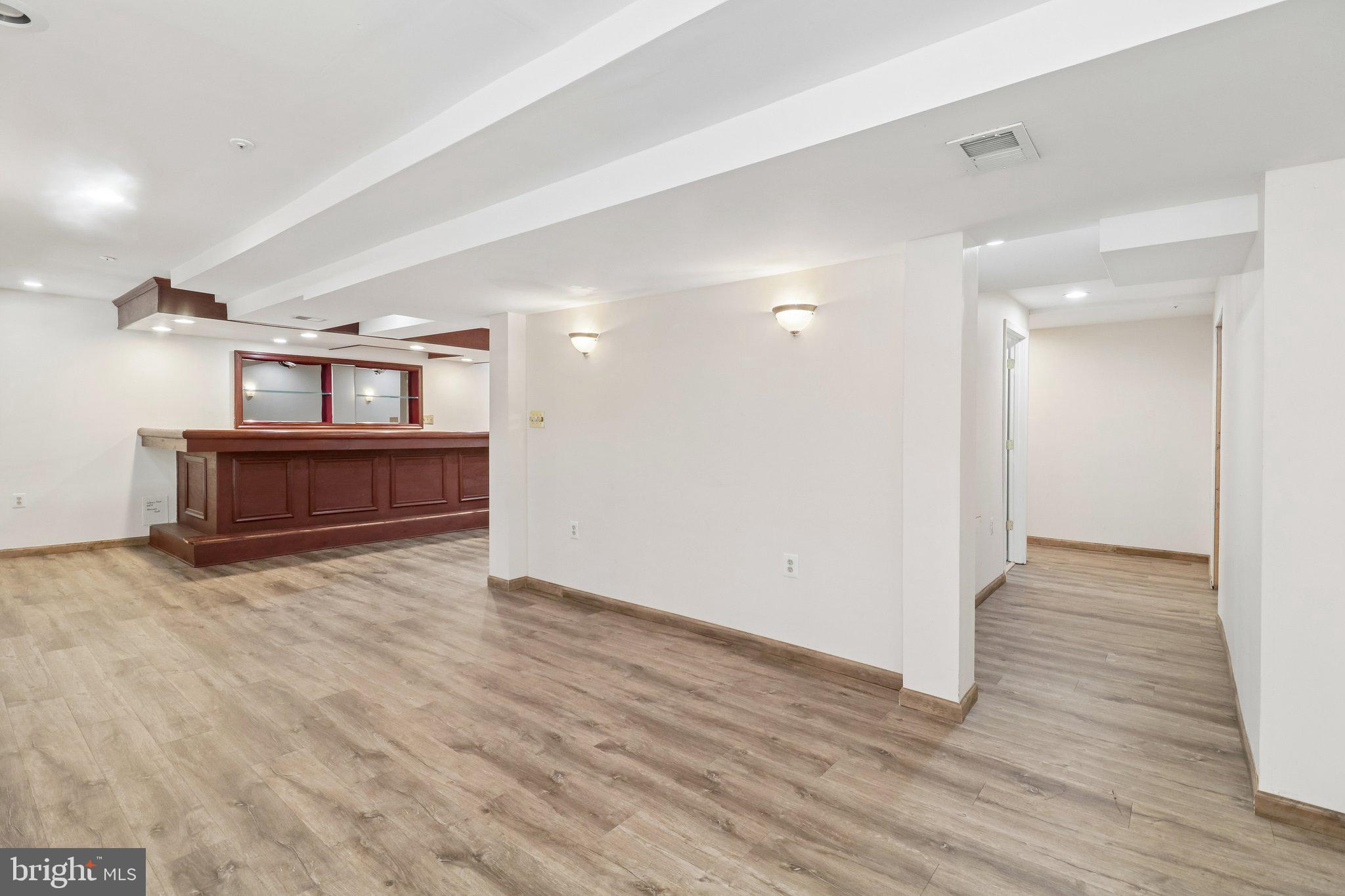 THORNWOOD KNOLL-PLAT 4> - Residential