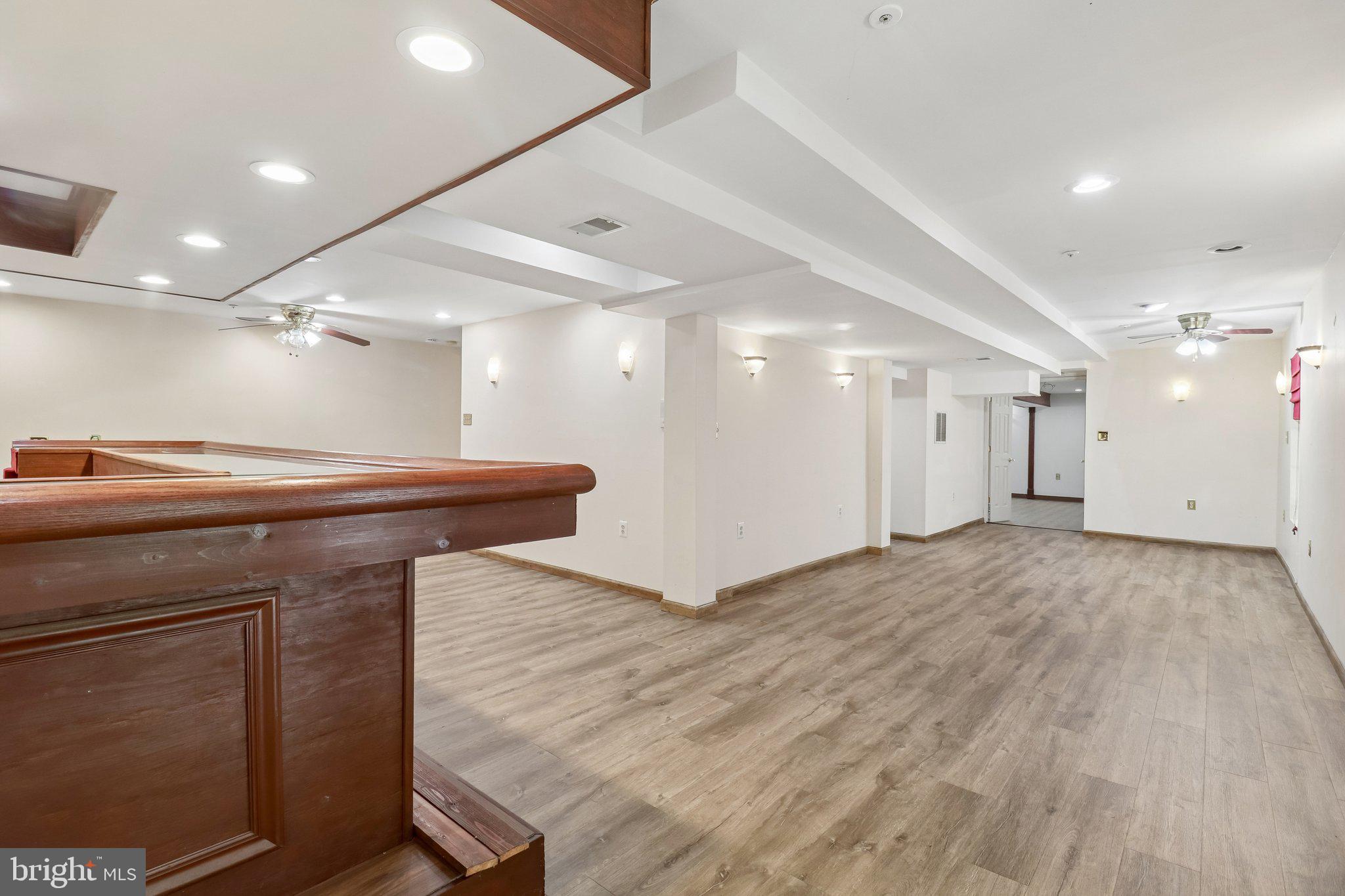 THORNWOOD KNOLL-PLAT 4> - Residential