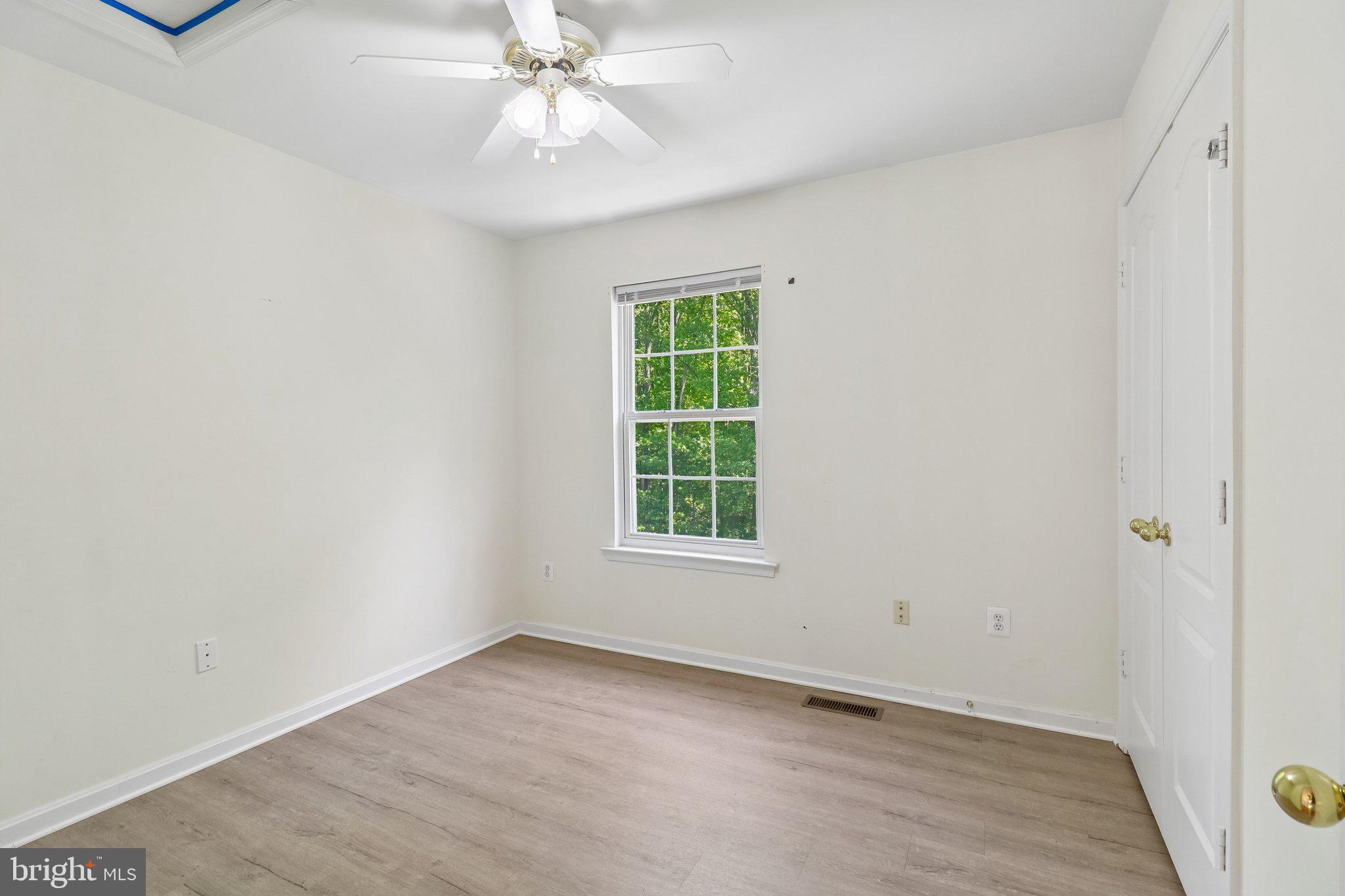 THORNWOOD KNOLL-PLAT 4> - Residential
