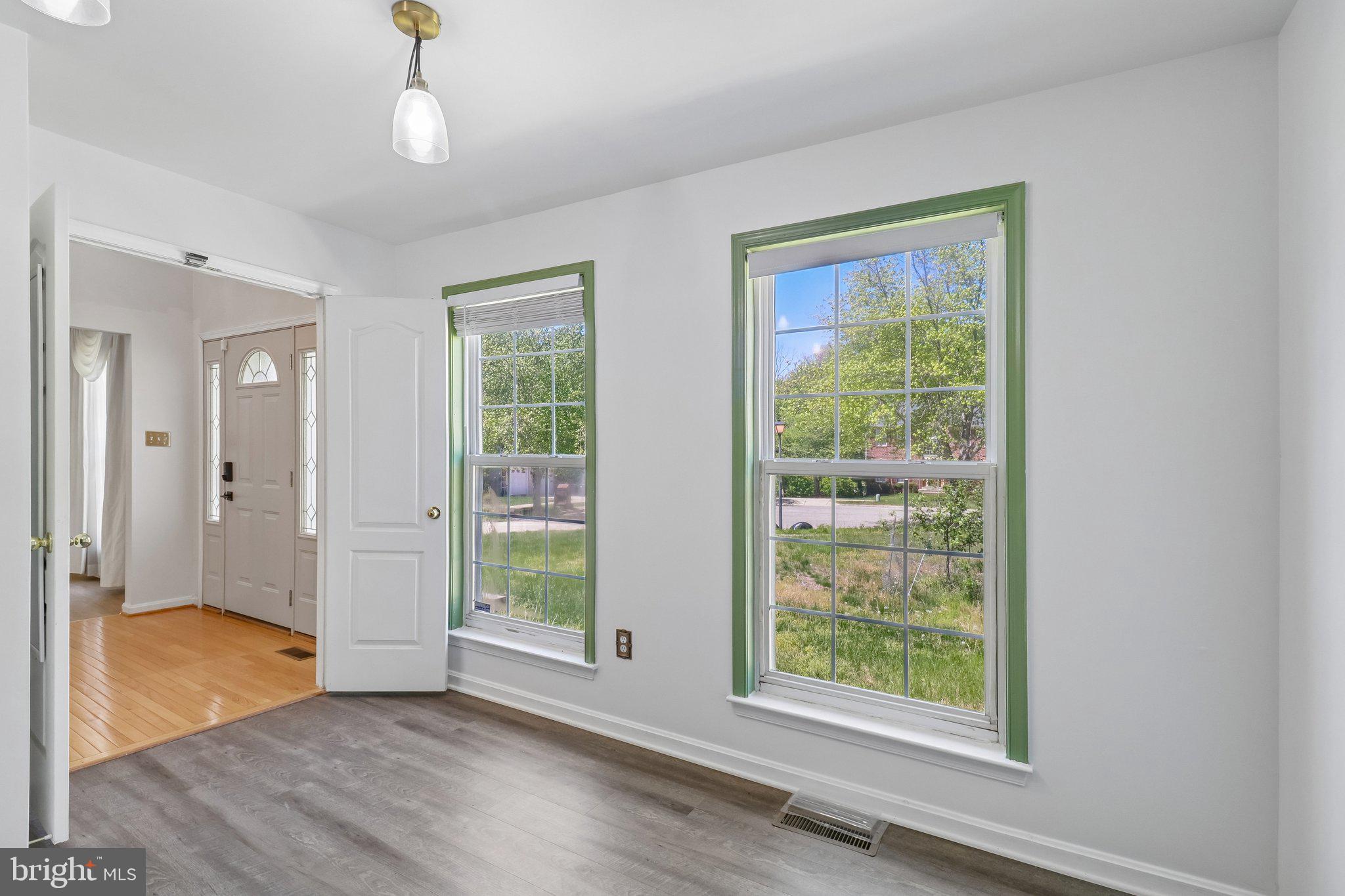 THORNWOOD KNOLL-PLAT 4> - Residential