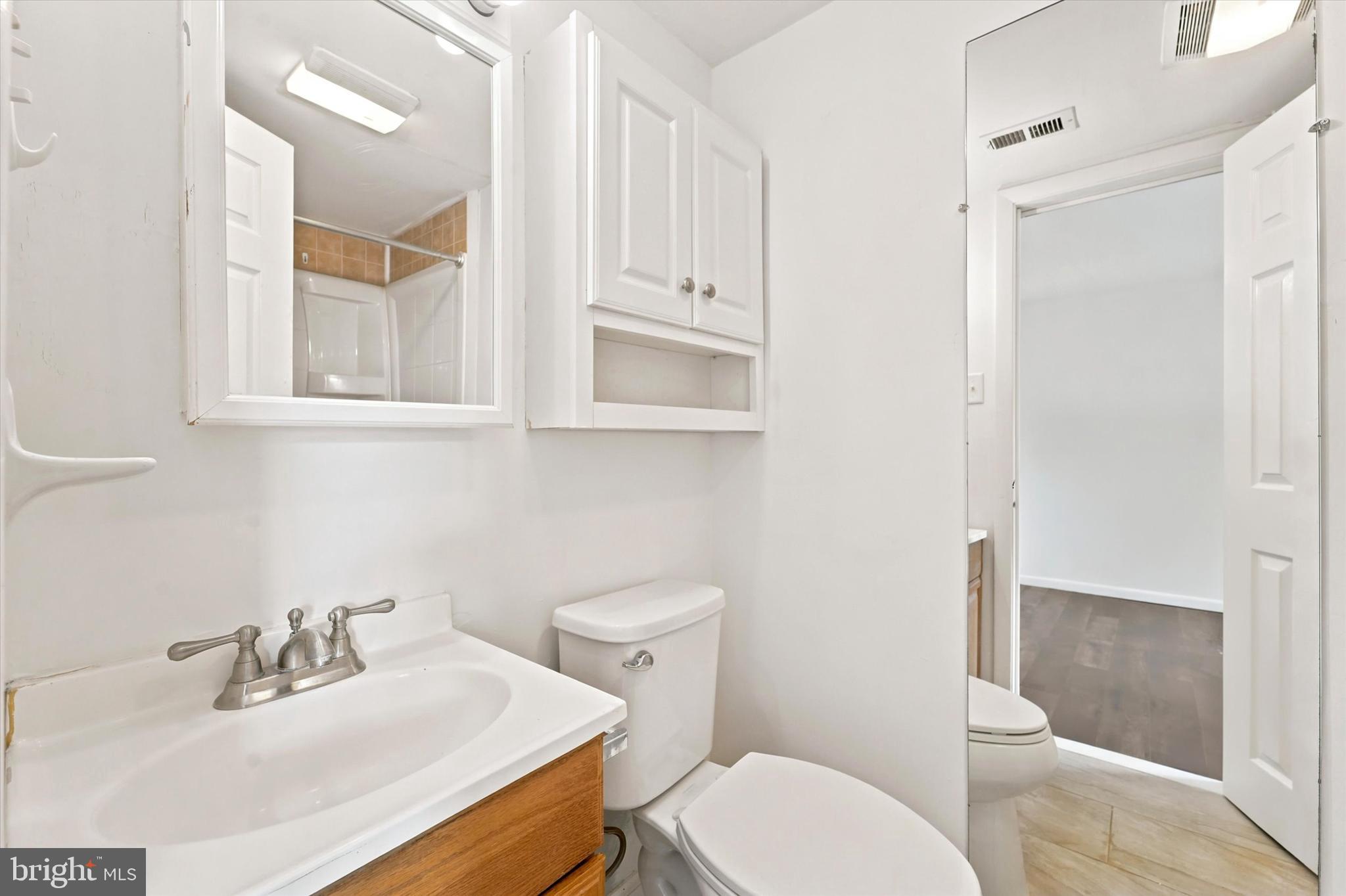 LANSDALE - Residential