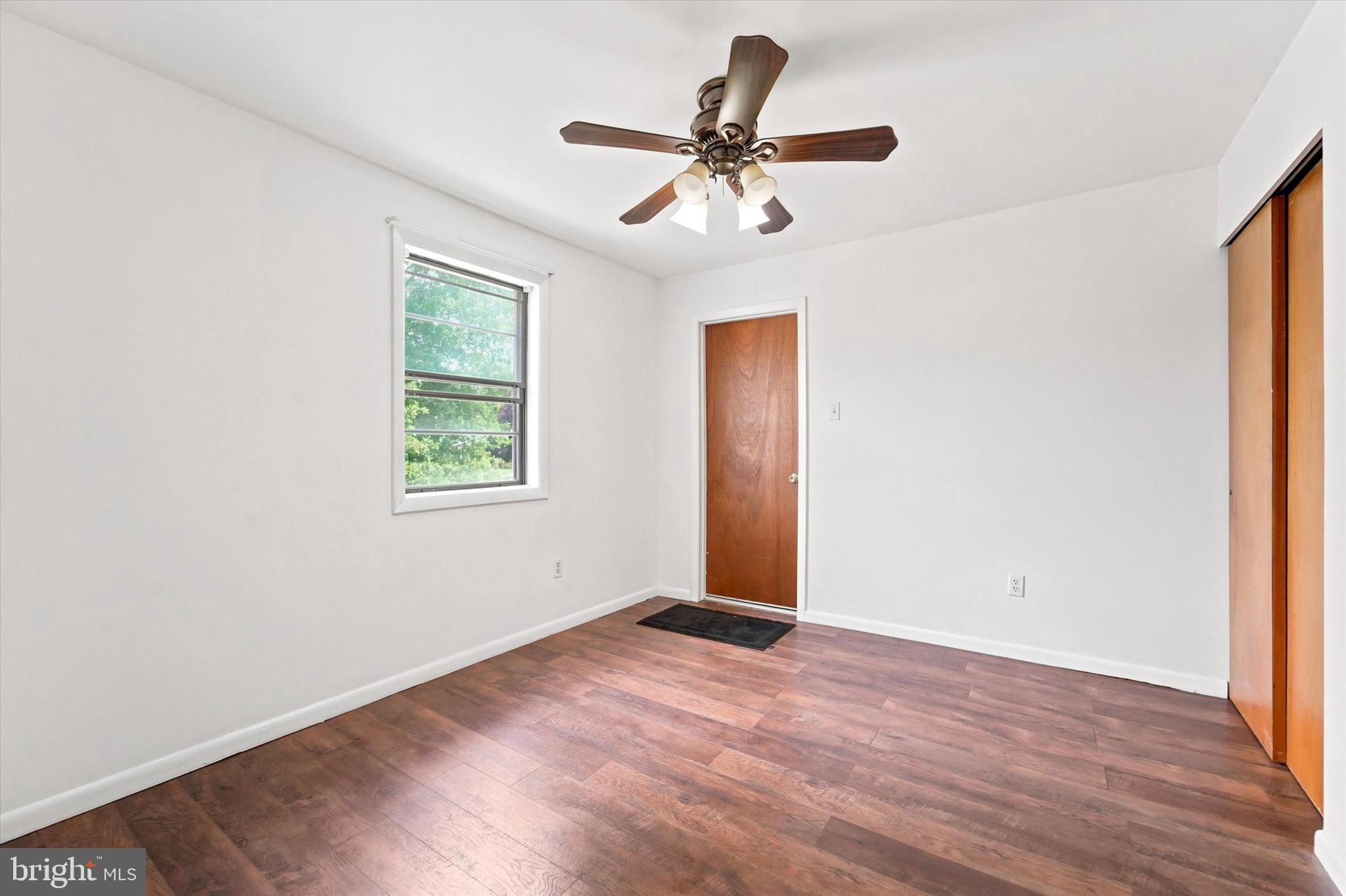 LANSDALE - Residential