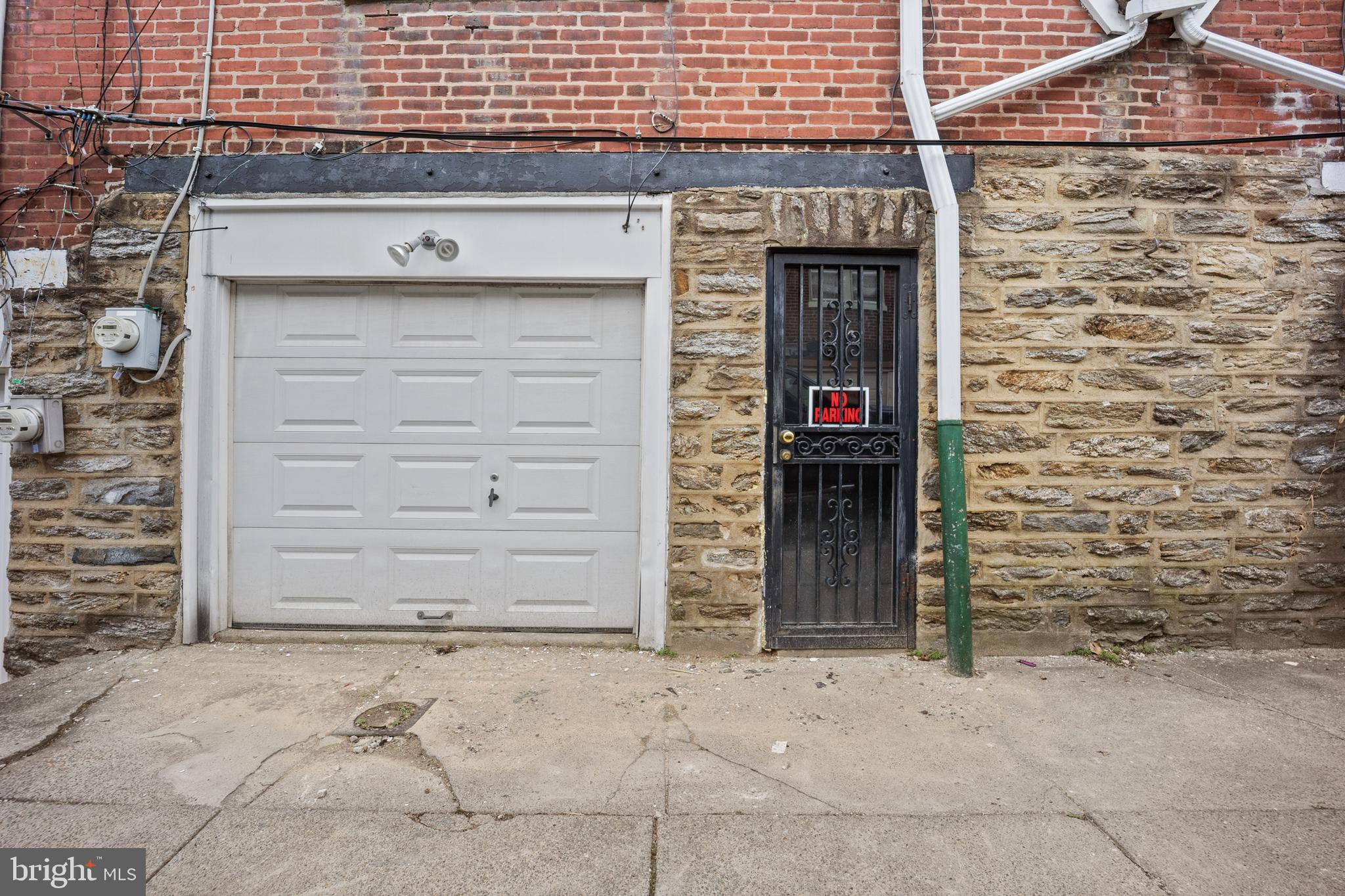 WEST OAK LANE - Residential