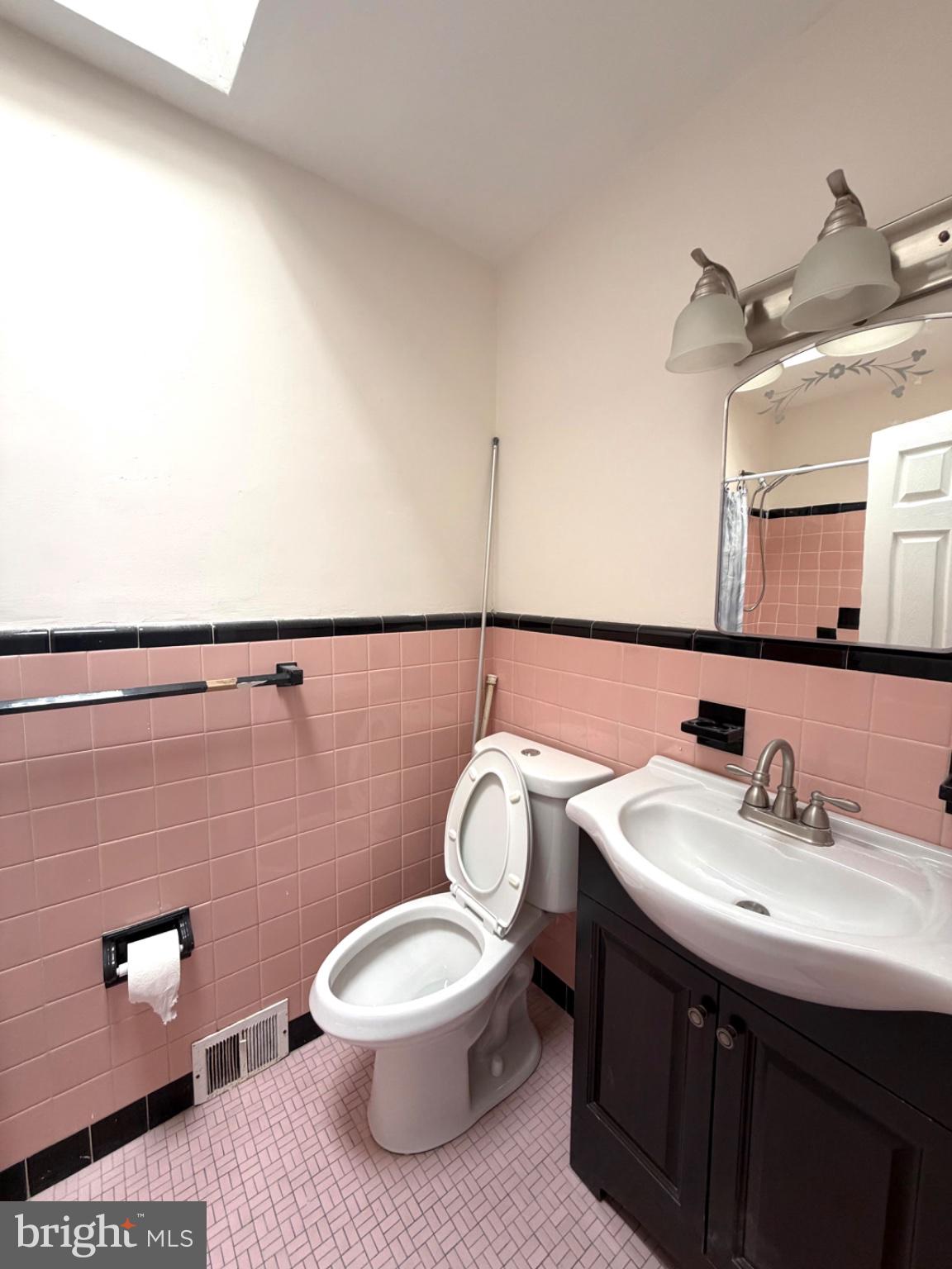 MAYFAIR - Residential