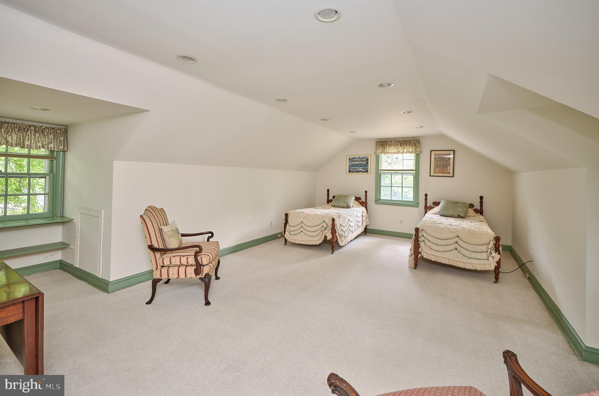 BRYN MAWR - Residential