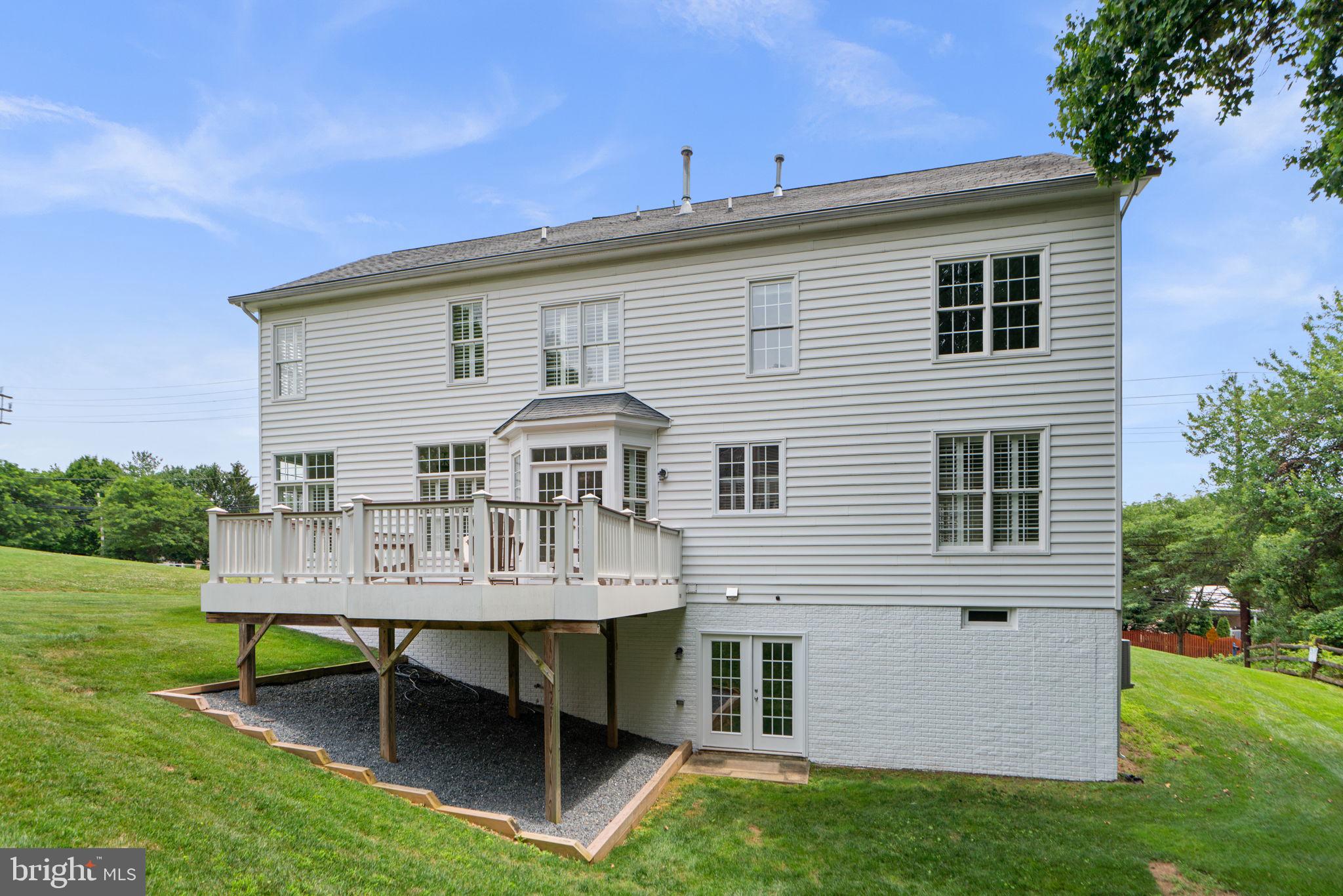 RETREAT AT LIBERTY MILL - Residential
