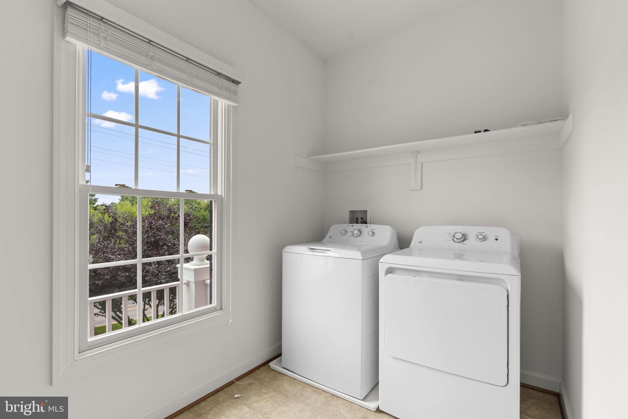 RETREAT AT LIBERTY MILL - Residential