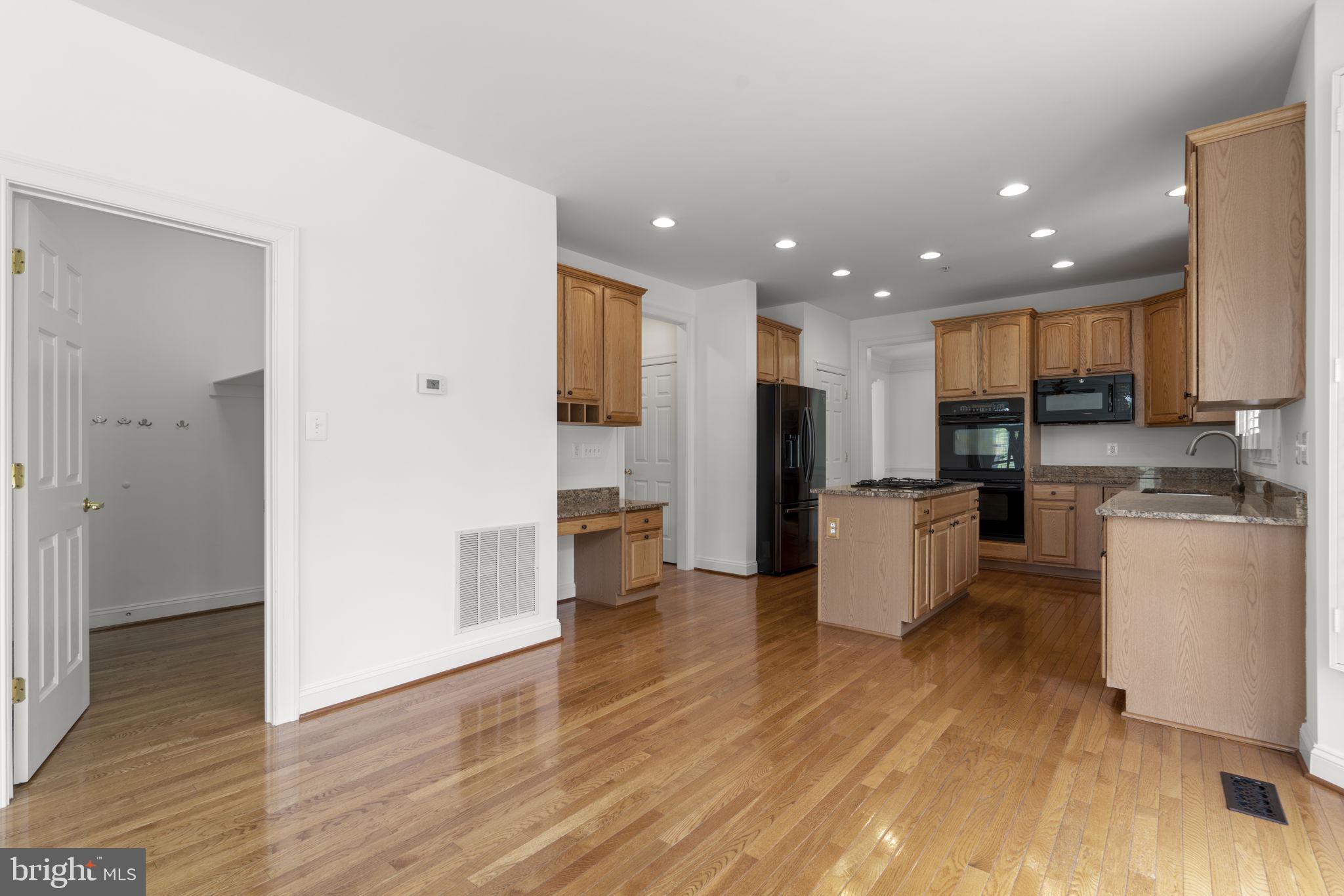 RETREAT AT LIBERTY MILL - Residential