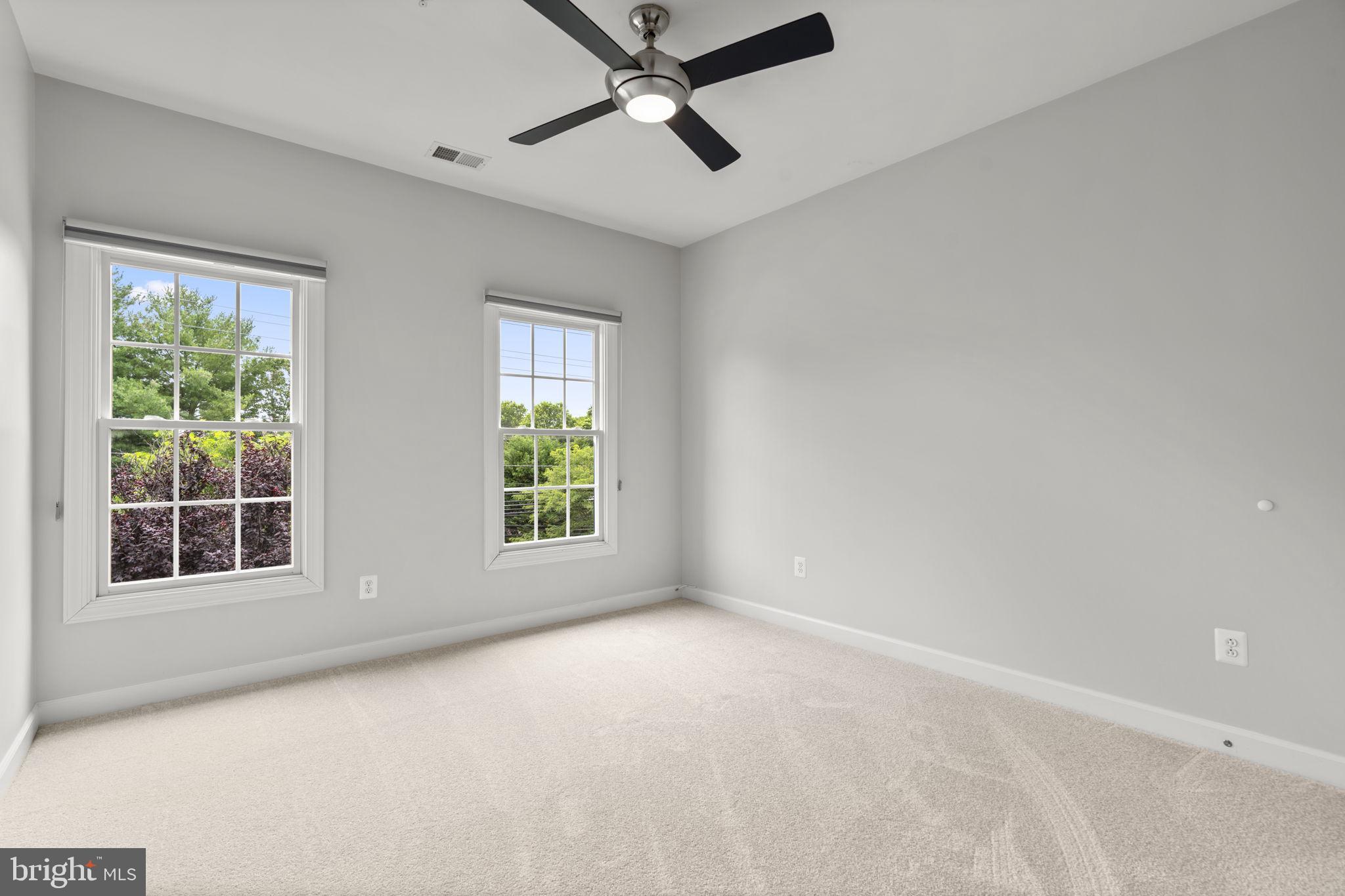 RETREAT AT LIBERTY MILL - Residential