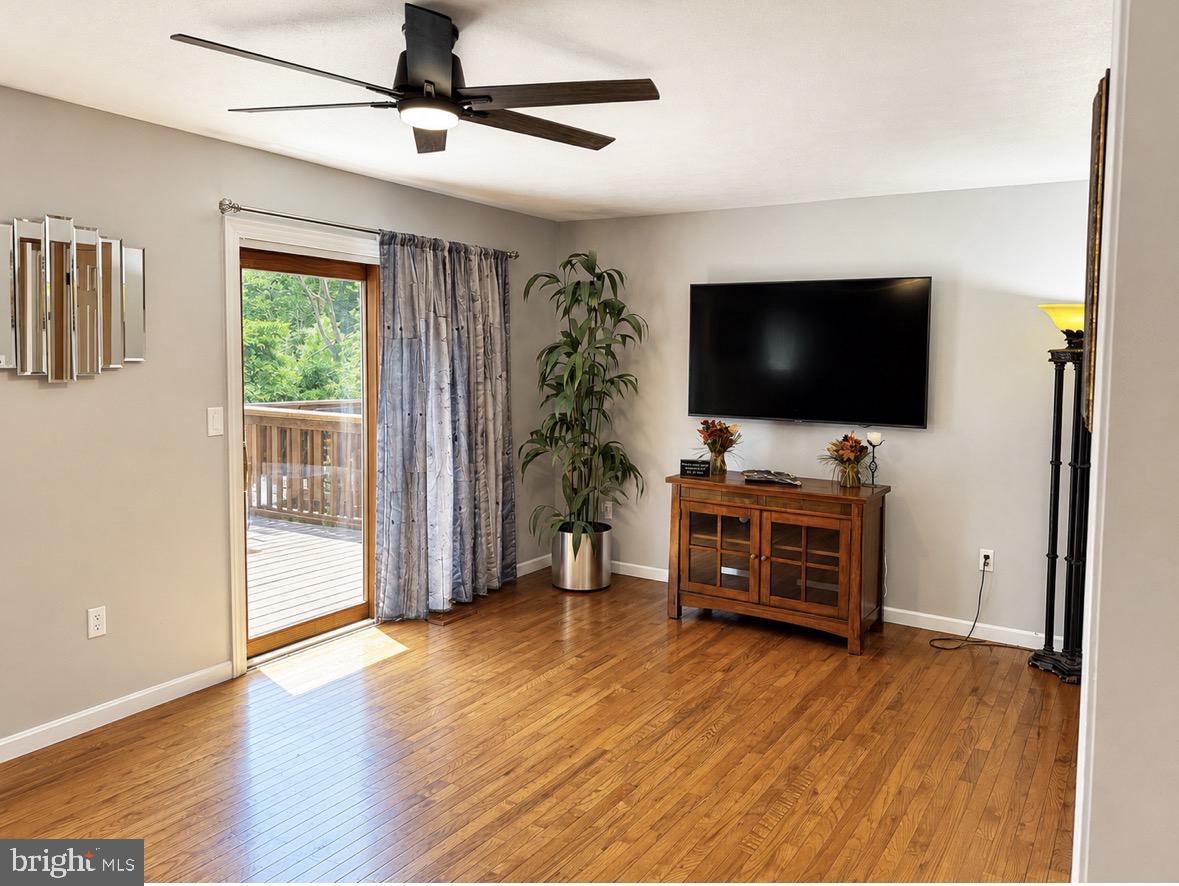 WALNUT RIDGE - Residential