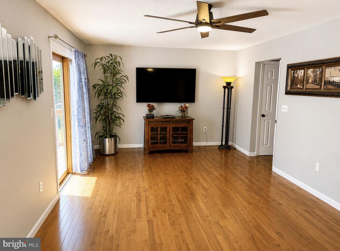 WALNUT RIDGE - Residential