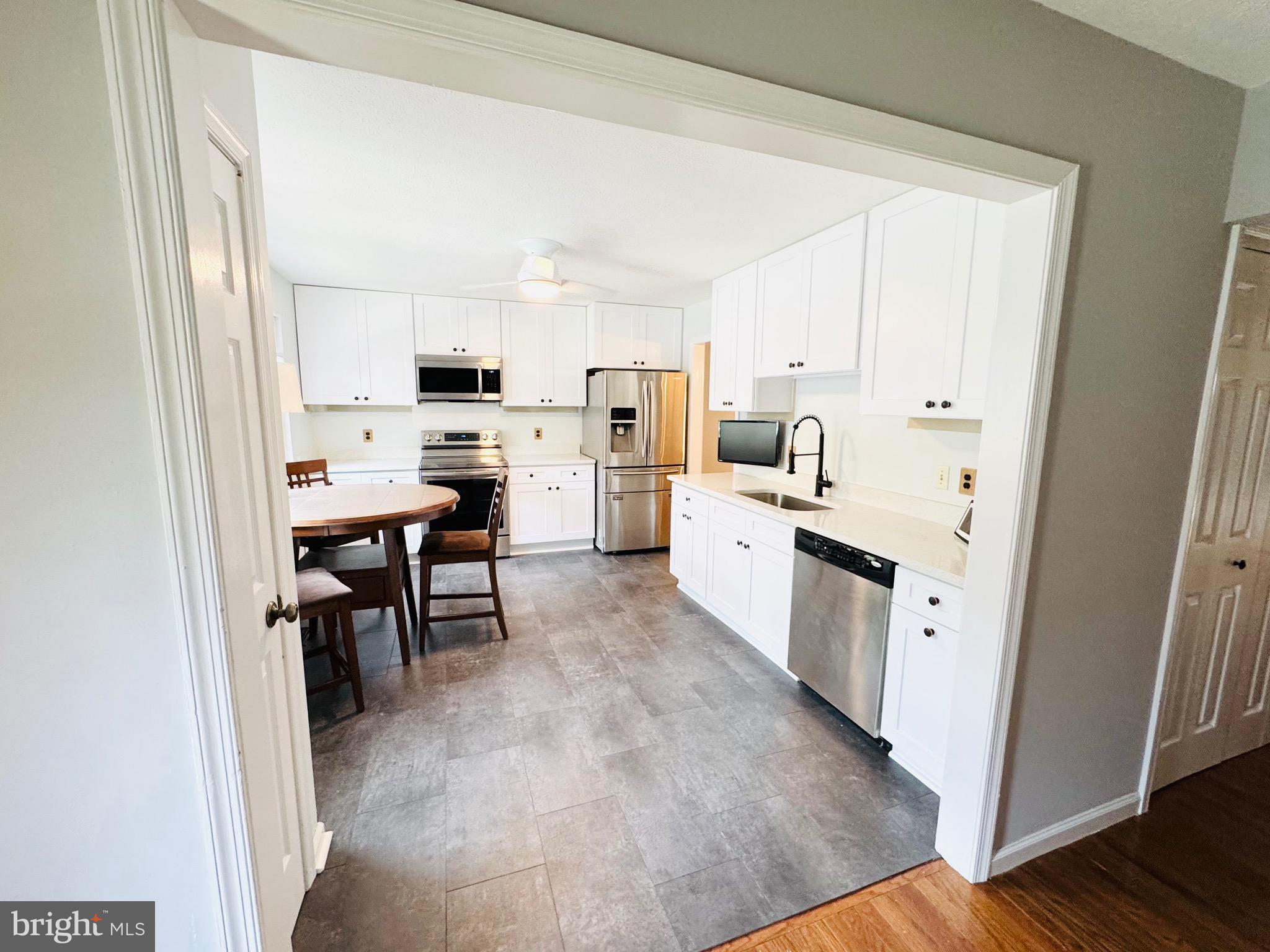 WALNUT RIDGE - Residential