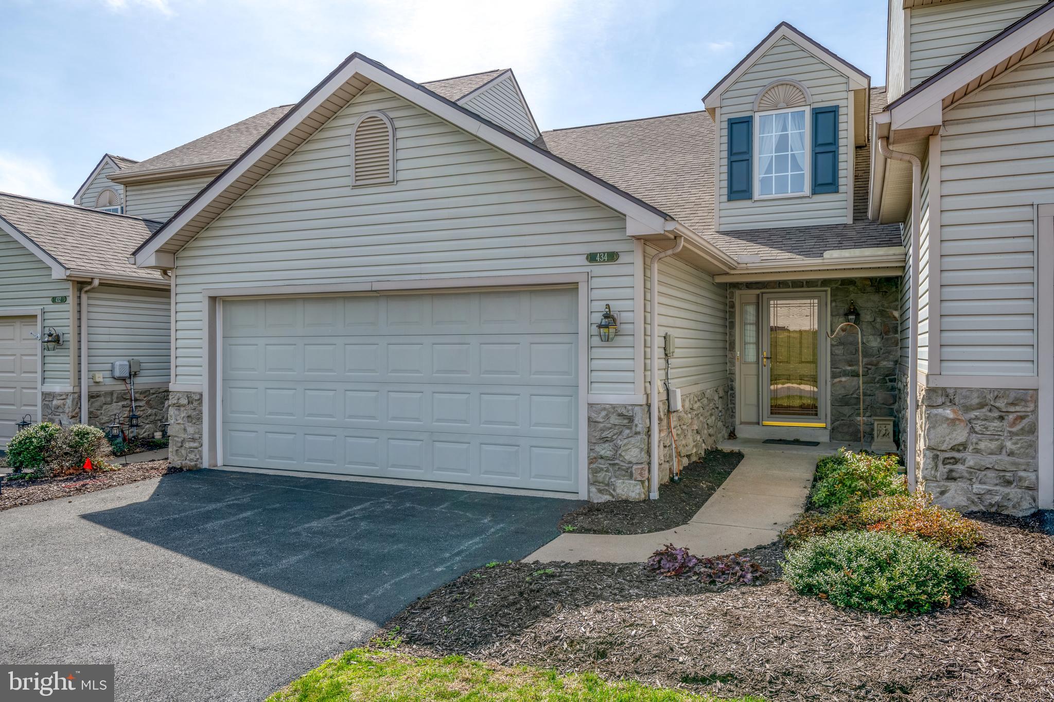 GRANDVIEW MEADOWS - Residential