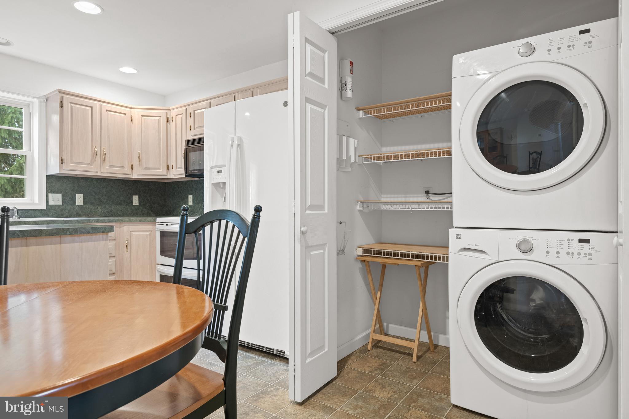 GRANDVIEW MEADOWS - Residential