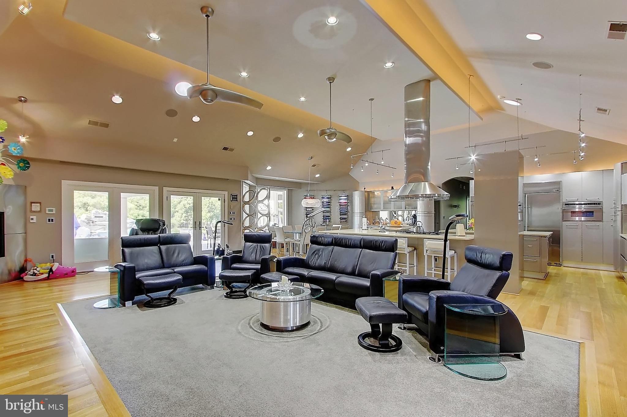 GREYSTONE - Residential