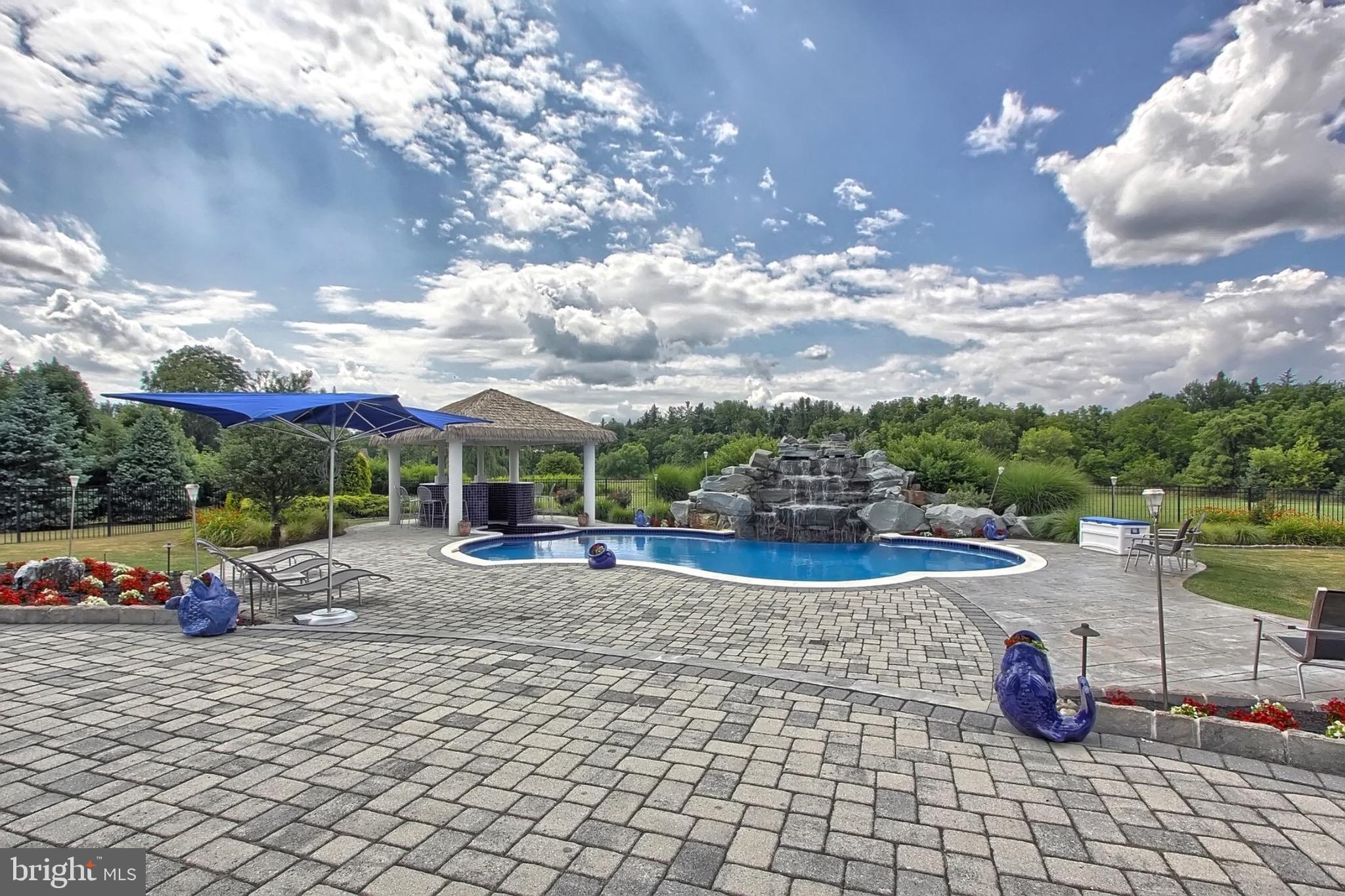 GREYSTONE - Residential