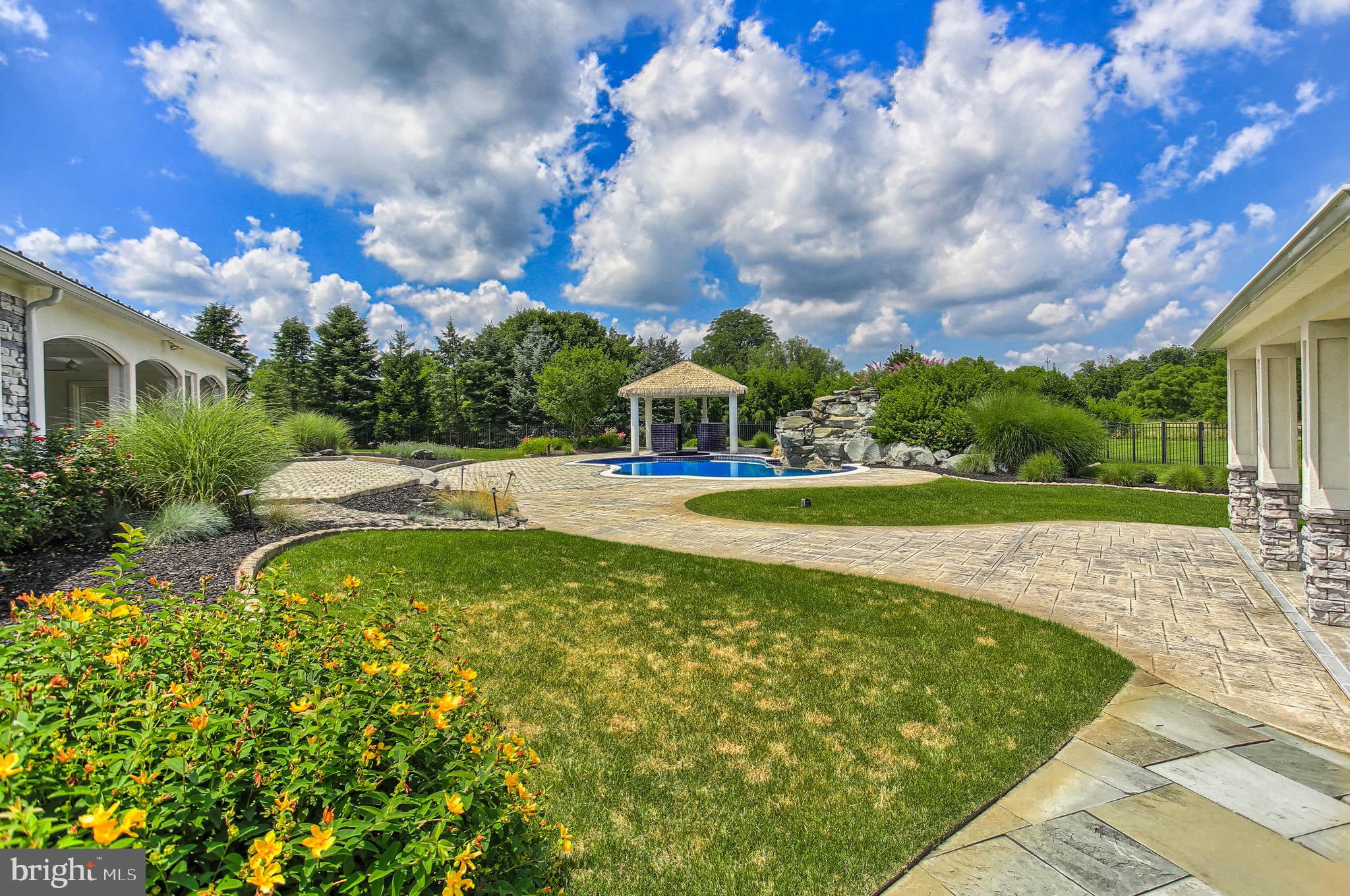 GREYSTONE - Residential